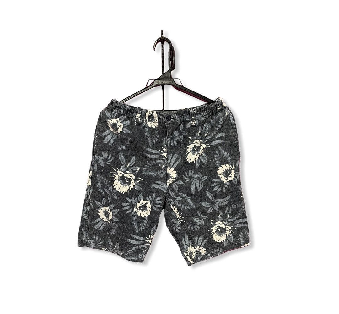 image of Hawaii Blues Unbrand Shorts Pants in Blue, Men's (Size 31)