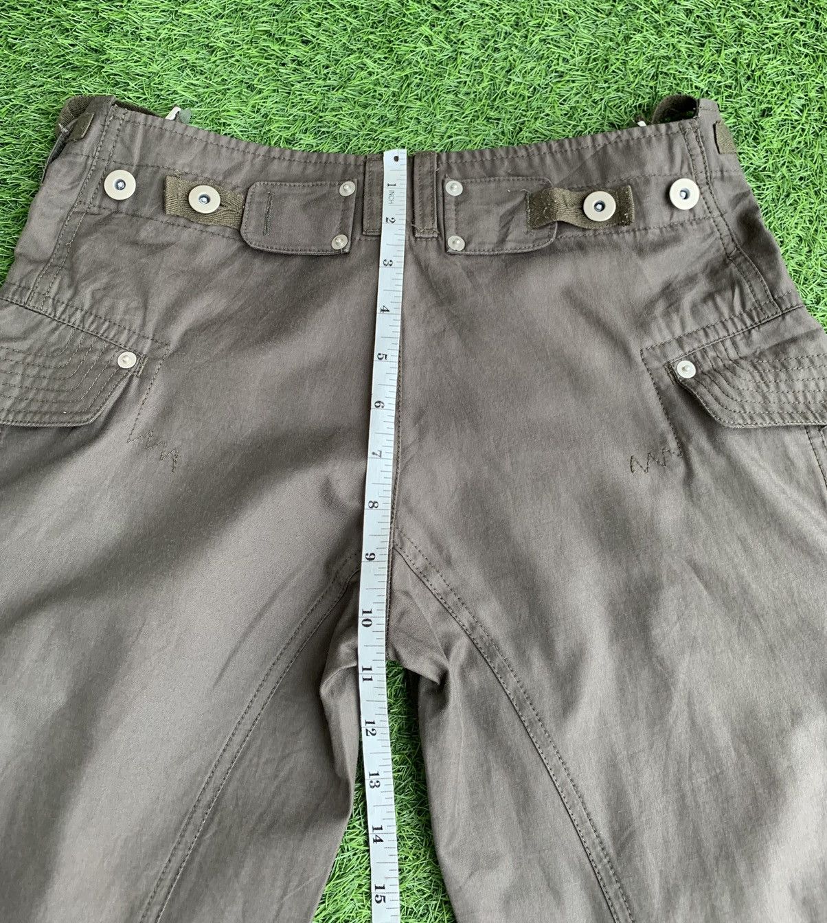 Japanese Brand Multiple Pocket Cargo Pants Japanese Brand Size US 29 - 12 Thumbnail