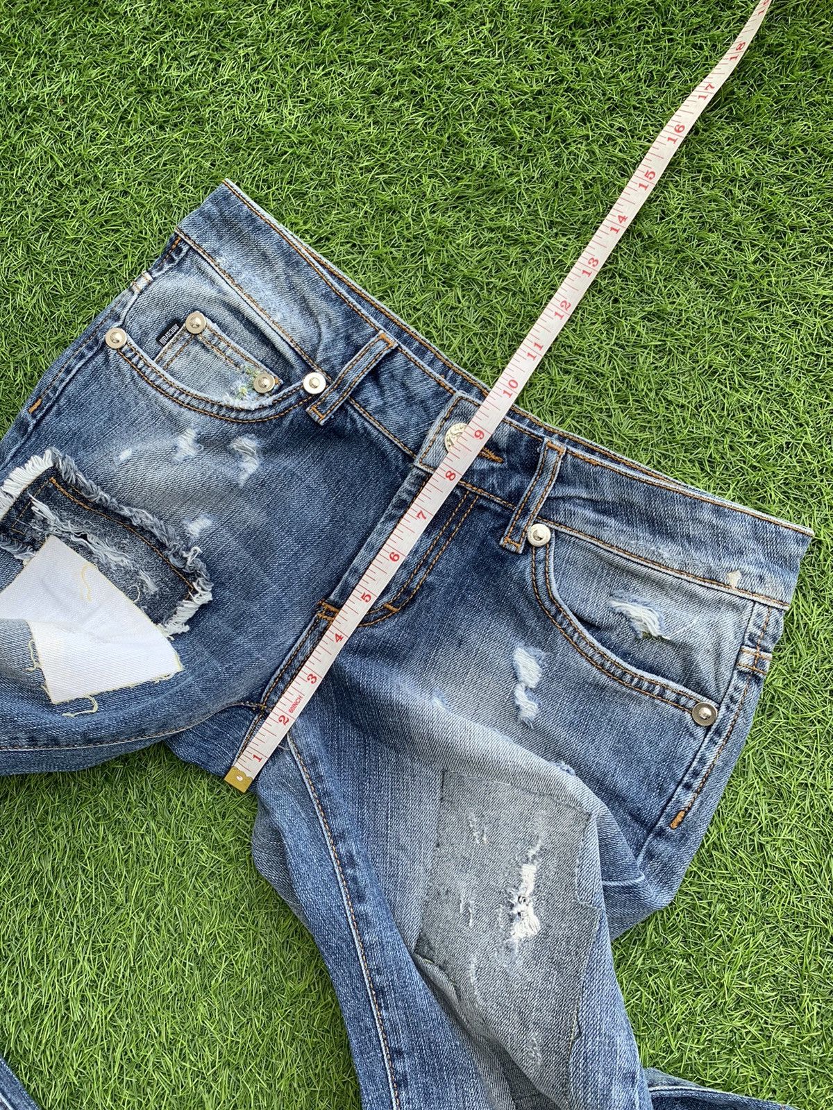 Just Cavalli Distressed patchwork Just Cavalli Jeans Size US 28 / EU 44 - 16 Thumbnail