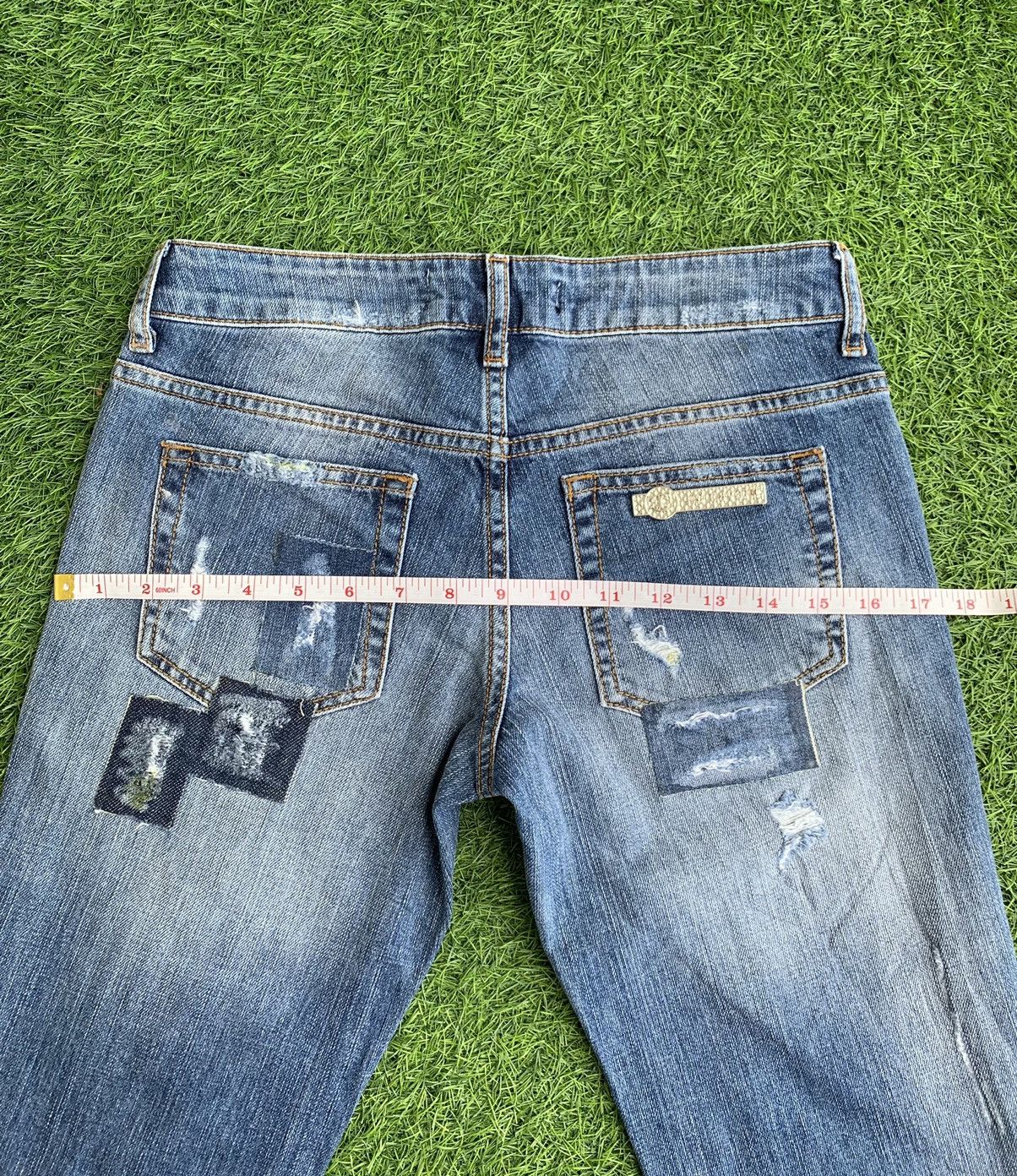 Just Cavalli Distressed patchwork Just Cavalli Jeans Size US 28 / EU 44 - 17 Thumbnail