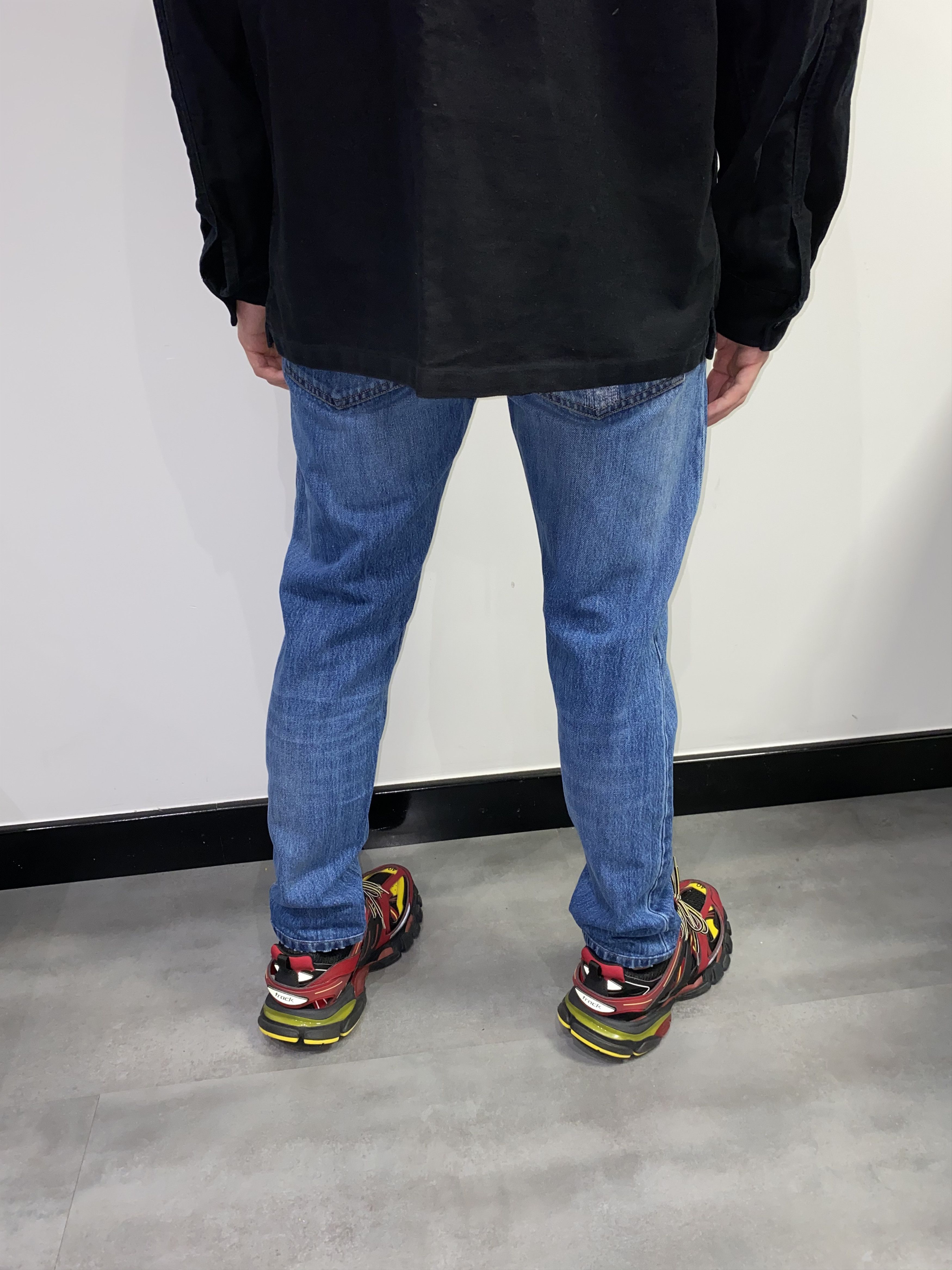 Valentino Valentino Distressed Light Indigo Denim Pants Size US 31 - 7 Thumbnail