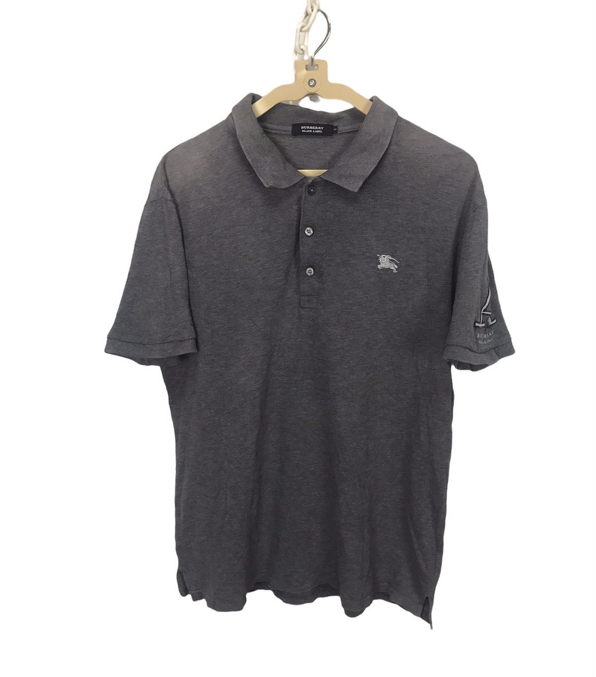 Burberry Burberry black label distressed polos shirt Size US M / EU 48-50 / 2 - 1 Thumbnail