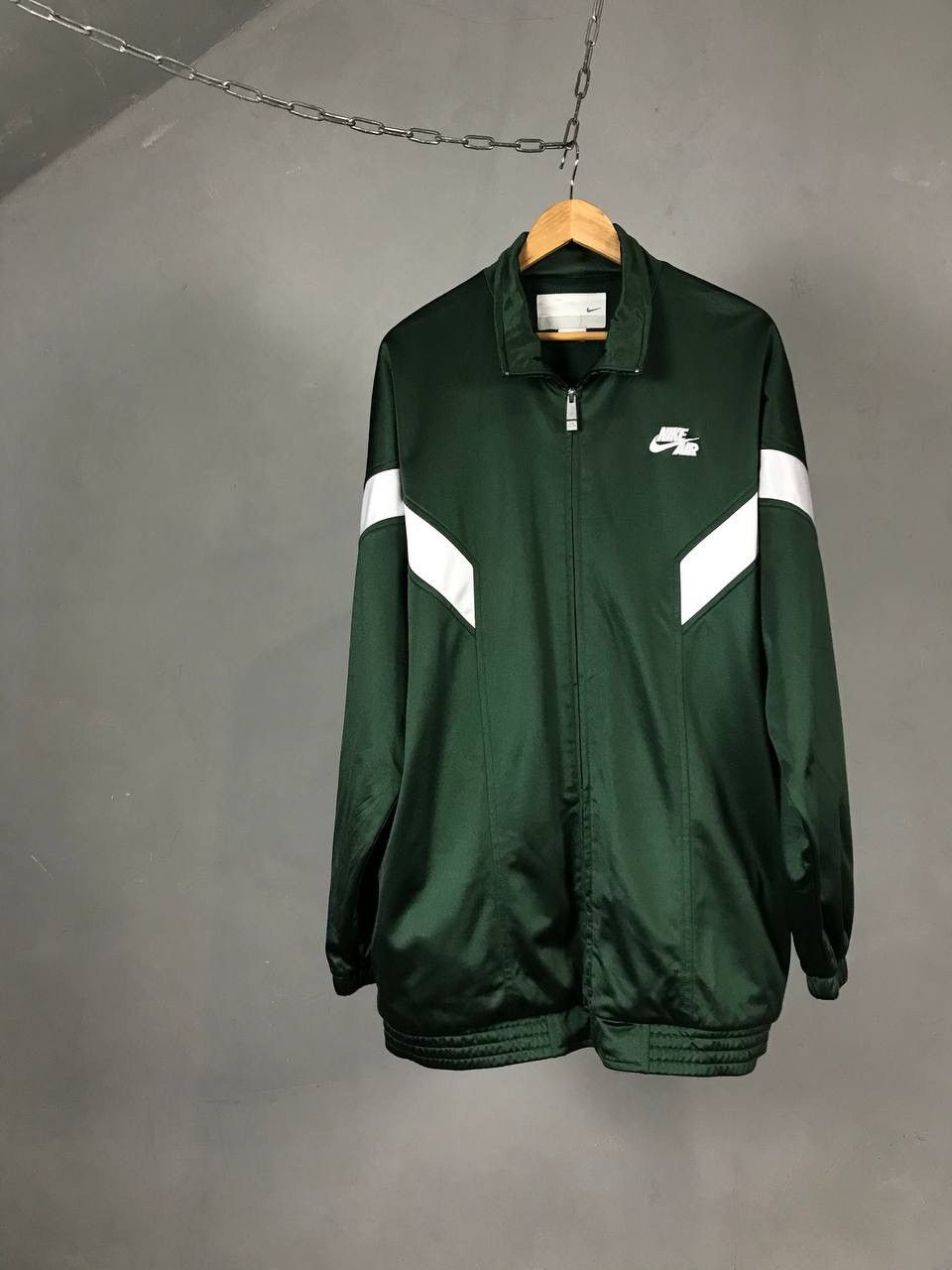 Vintage Nike Air swoosh streetwear vintage zip sweatshirt Size US XL / EU 56 / 4 - 1 Thumbnail