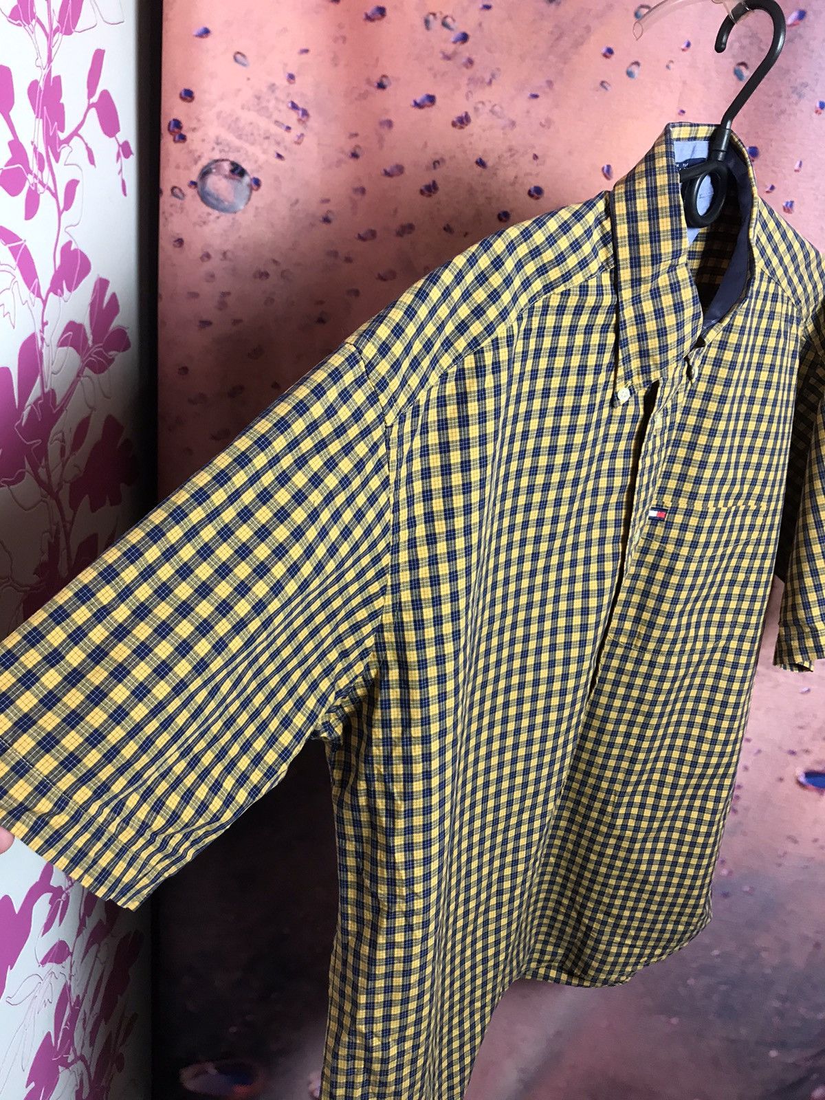 Tommy Hilfiger × Vintage Vintage Tommy Hilfiger streetwear luxury shirt Size US L / EU 52-54 / 3 - 6 Thumbnail