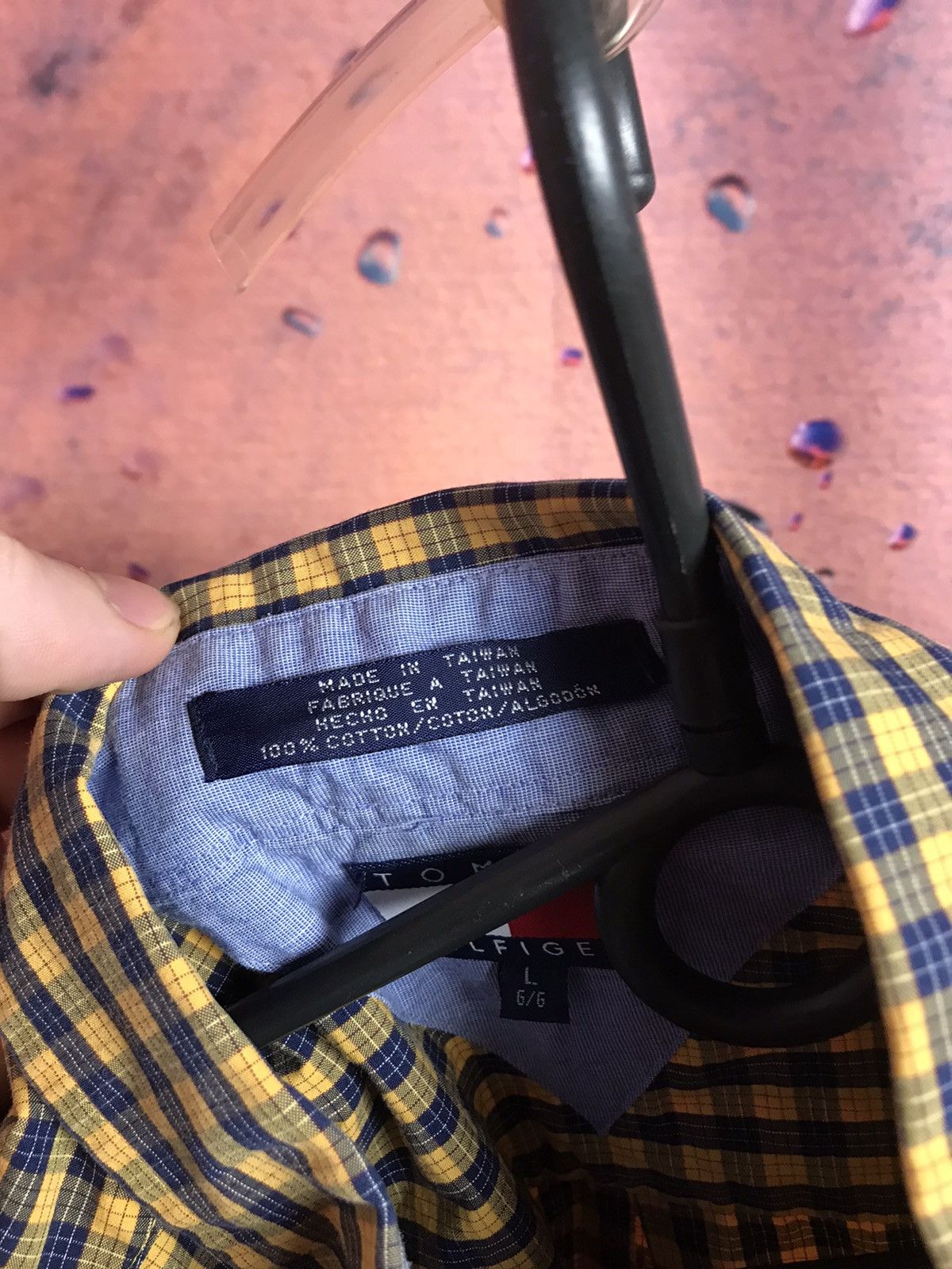 Tommy Hilfiger × Vintage Vintage Tommy Hilfiger streetwear luxury shirt Size US L / EU 52-54 / 3 - 5 Thumbnail
