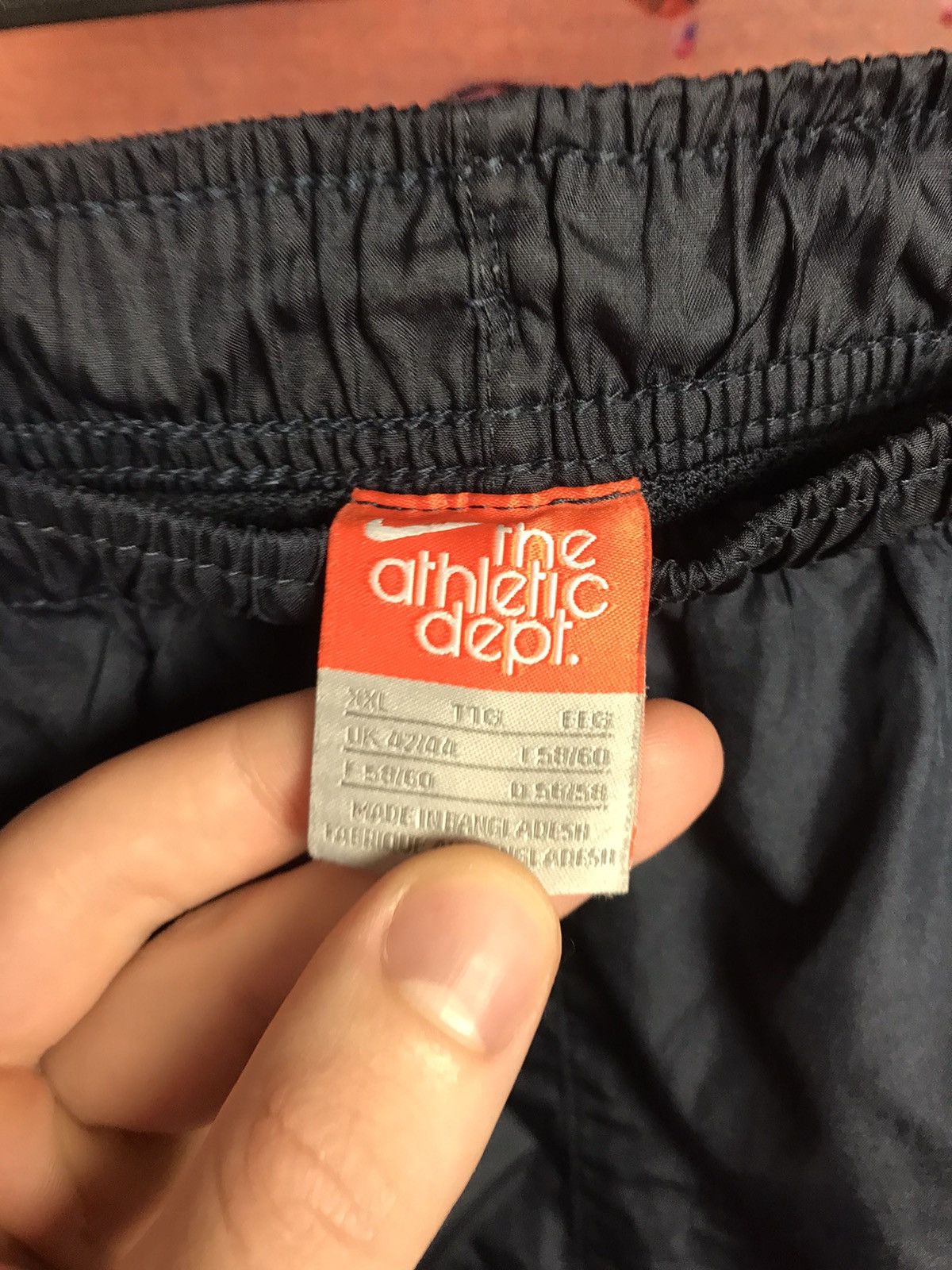 Nike × Vintage Vintage Nike streetwear shorts size Xl-Xxl Size US 36 / EU 52 - 3 Thumbnail