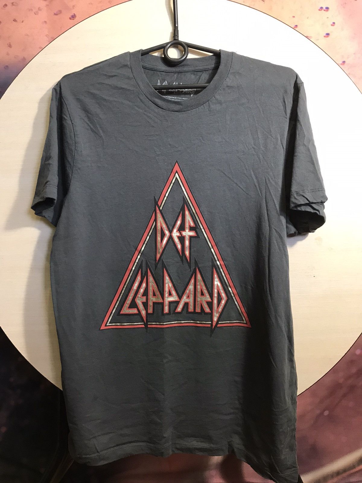 Band Tees Def Leppard band rock tee Size US M / EU 48-50 / 2 - 2 Thumbnail