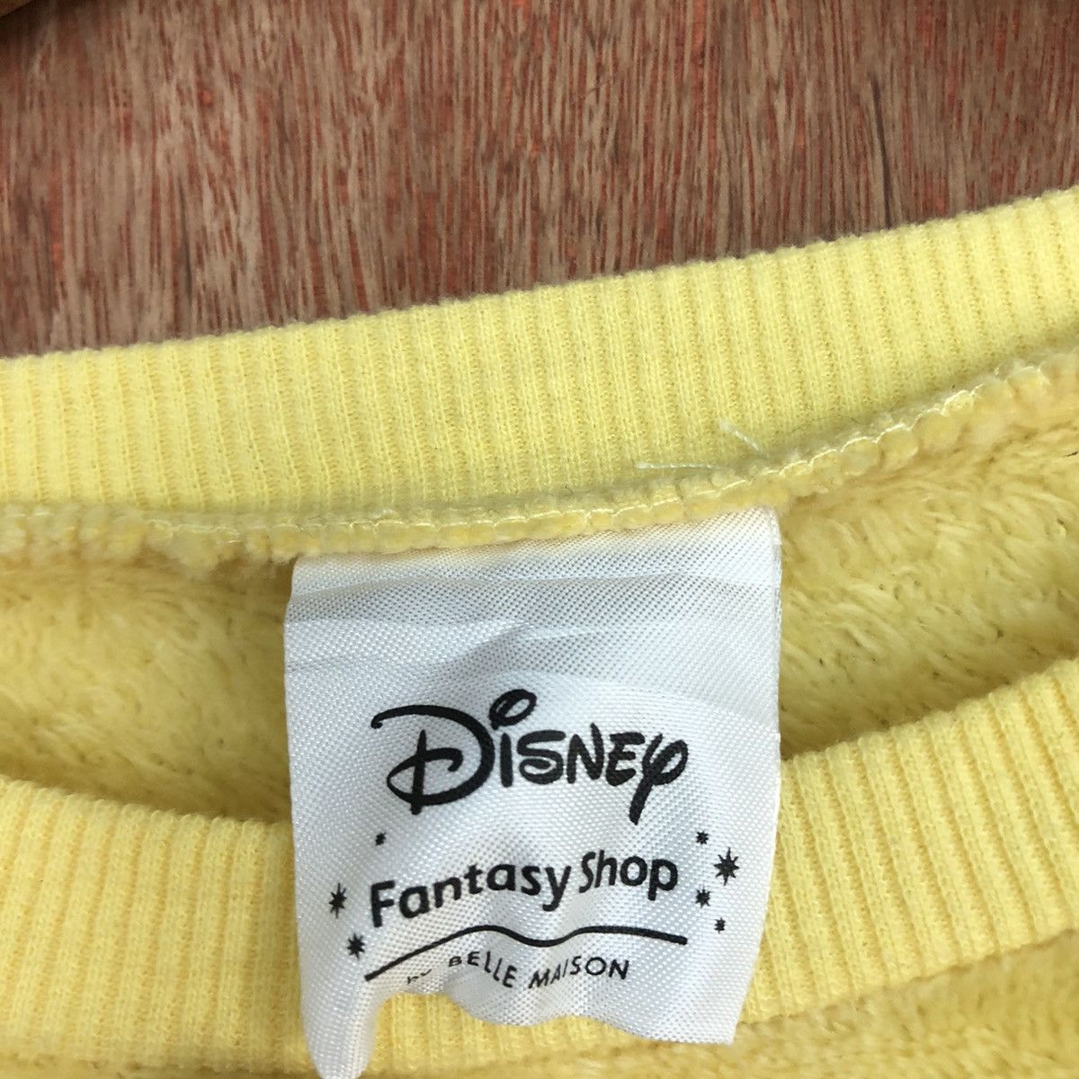 Disney DL Pluto mickey mouse Disney Yellow fleece Sweatshirt #1803 Size M / US 6-8 / IT 42-44 - 12 Thumbnail