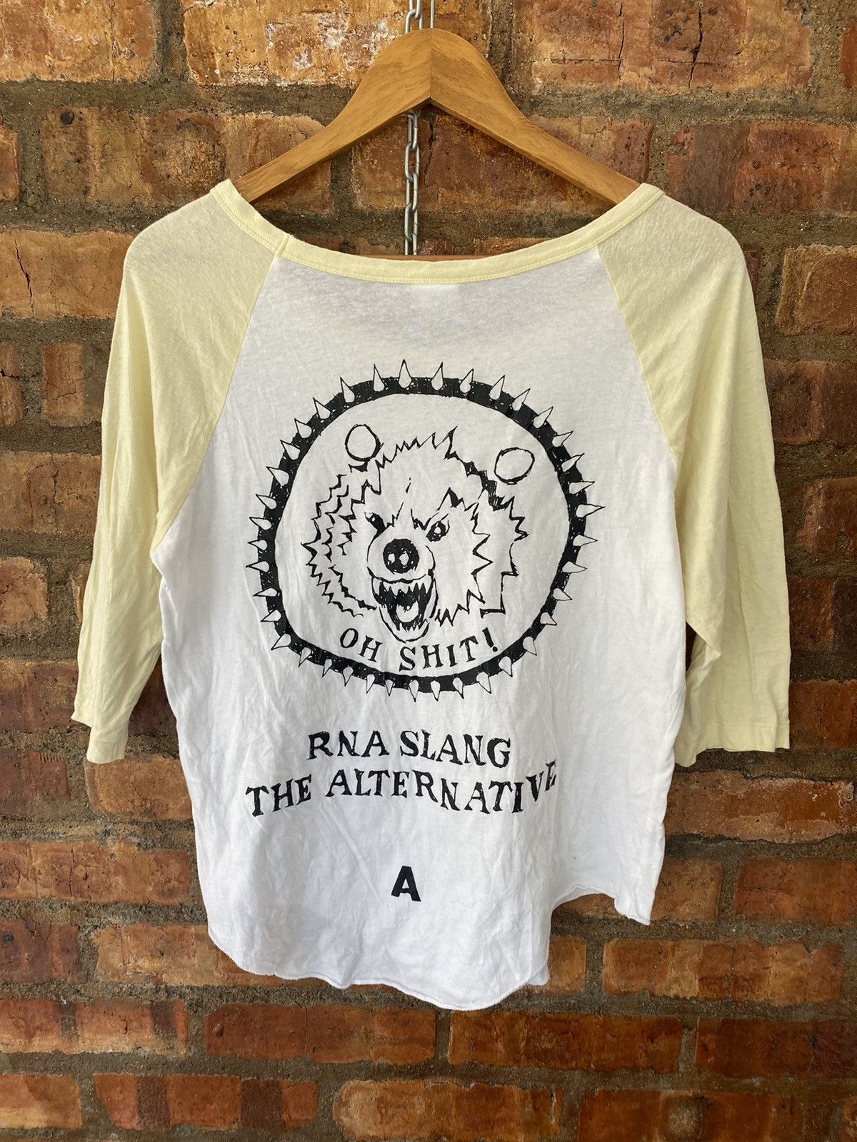20471120 × Beauty Beast × Japanese Brand RNA DNA Japan oh Shit!! Bear roarrr shirt Size S / US 4 / IT 40 - 6 Thumbnail