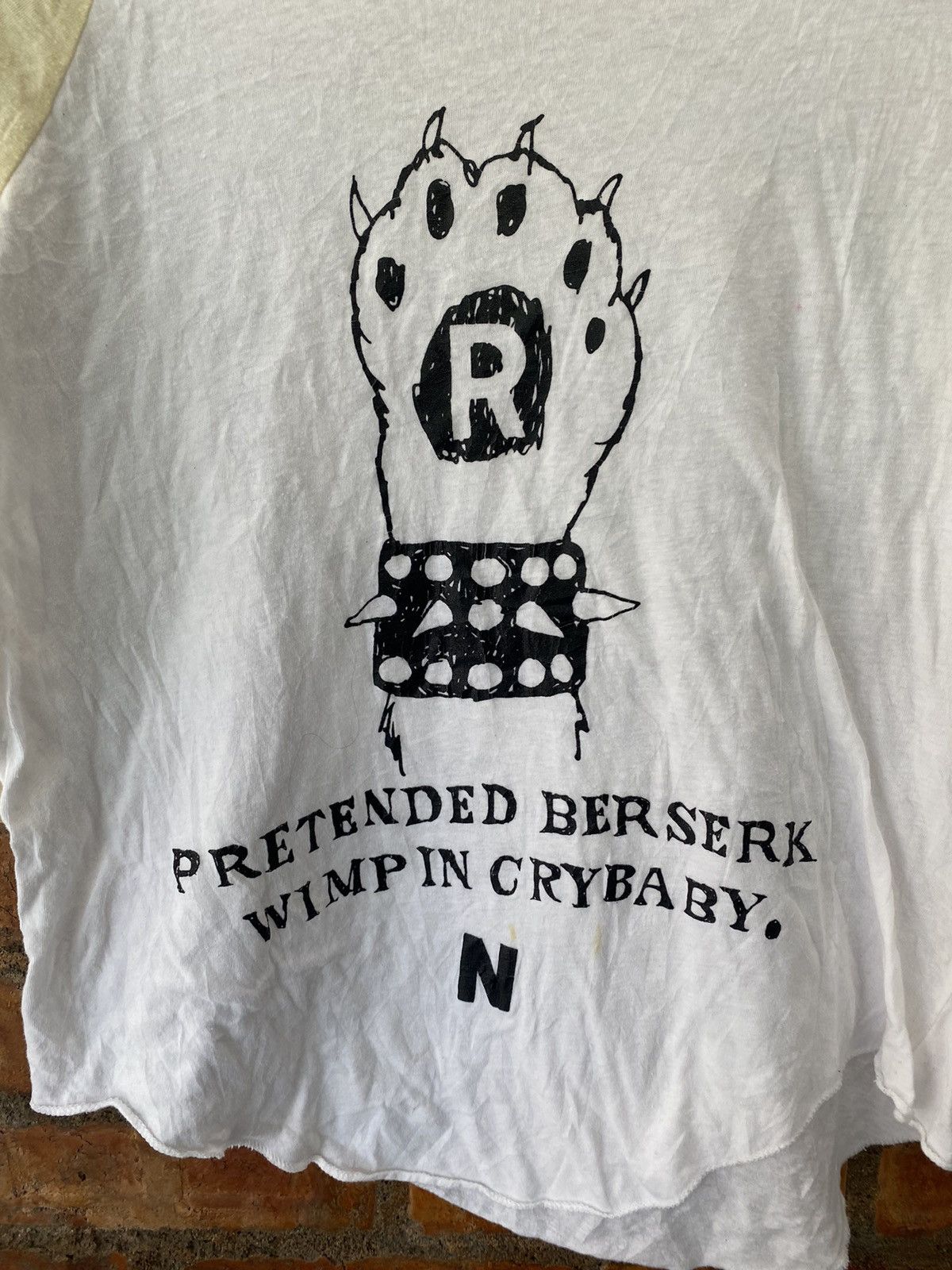 20471120 × Beauty Beast × Japanese Brand RNA DNA Japan oh Shit!! Bear roarrr shirt Size S / US 4 / IT 40 - 4 Thumbnail