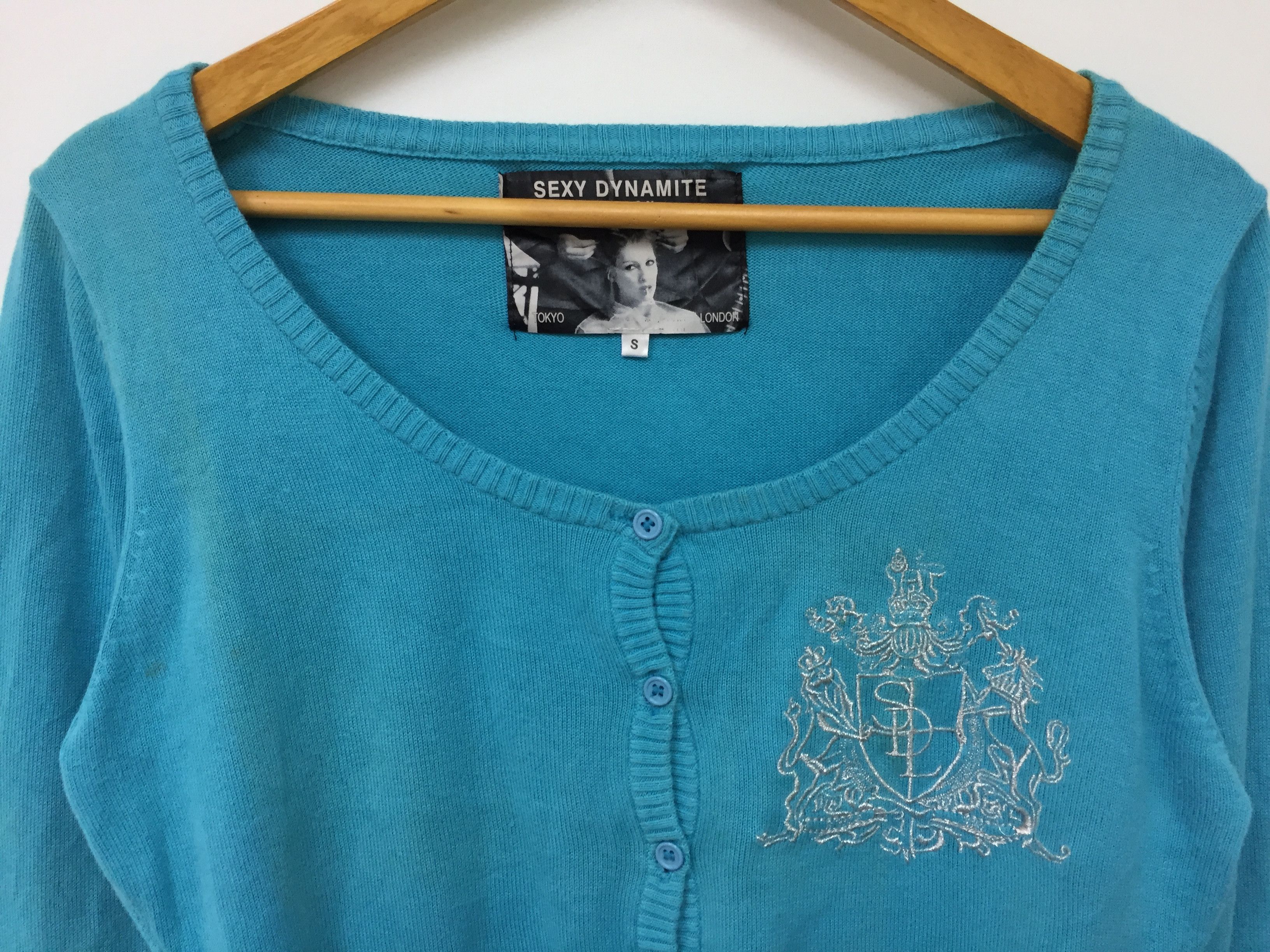 SEXY DYNAMITE London Embroidered logo Crop knit