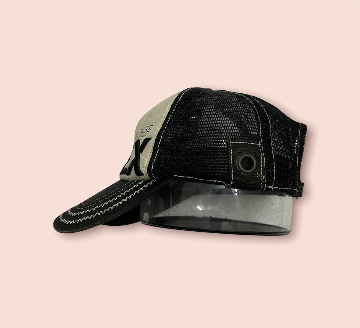 Avirex DISTRESSED VINTAGE AVIREX TRUCKER SNAPBACK Size ONE SIZE - 10 Thumbnail