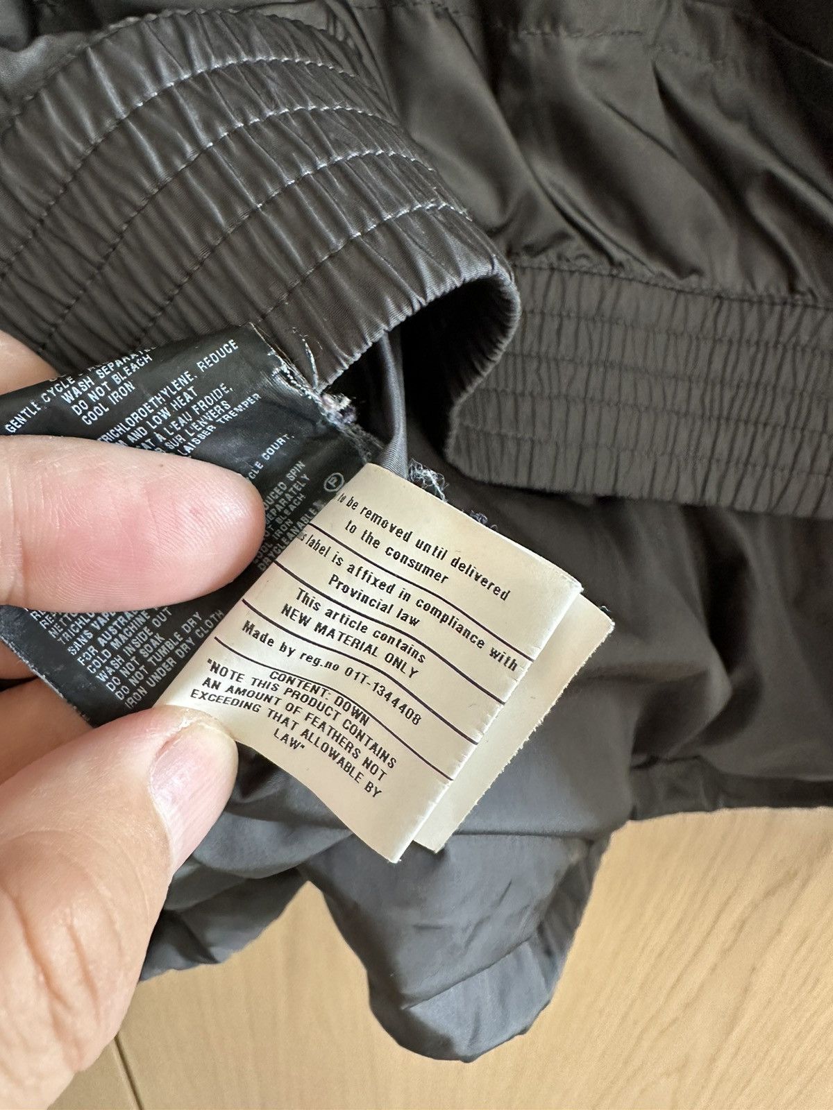 Prada Down Padded Vest Size XS / US 0-2 / IT 36-38 - 10 Thumbnail