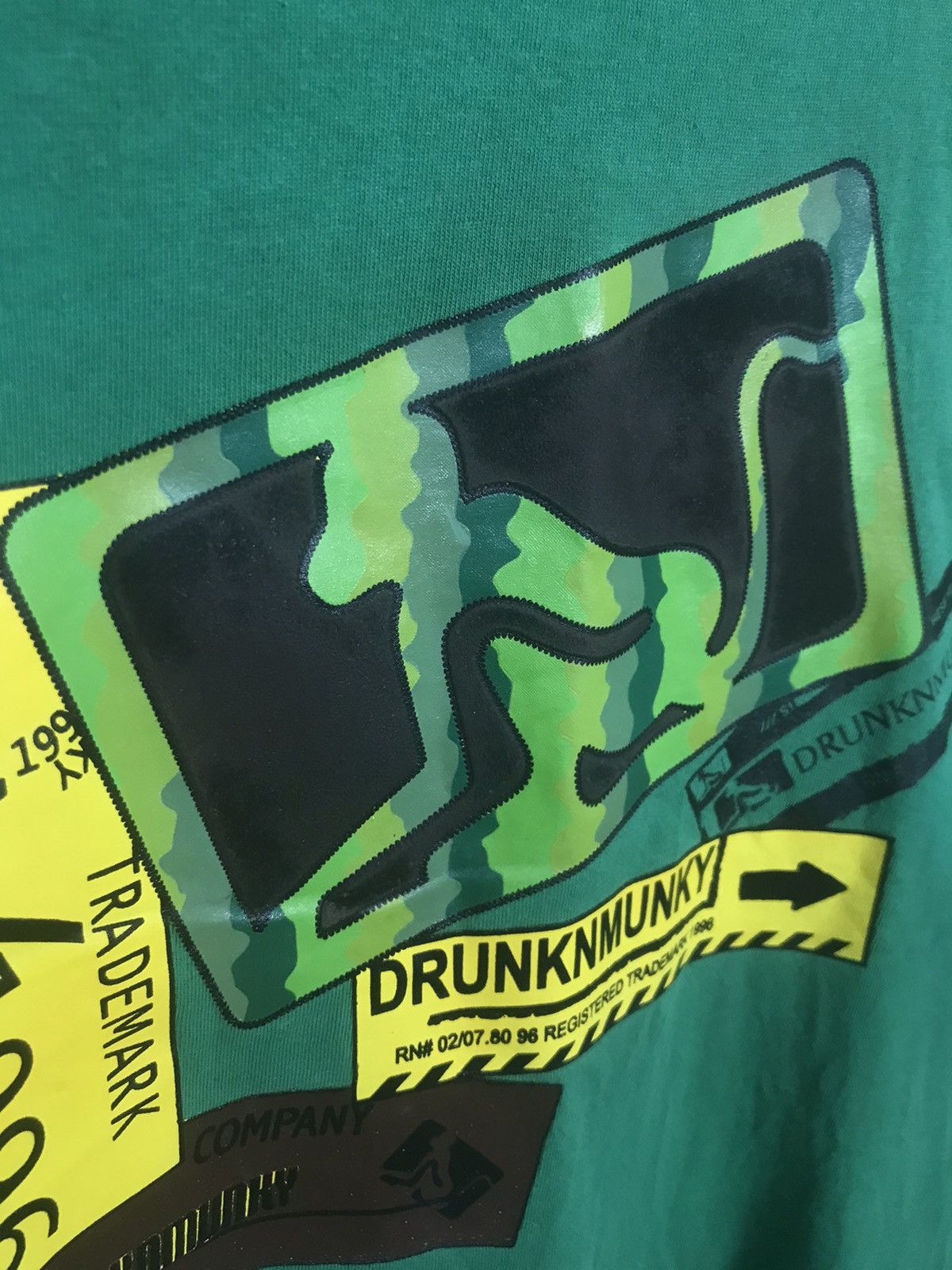 Vintage Drunk Munky t-shirt Size US XL / EU 56 / 4 - 2 Thumbnail