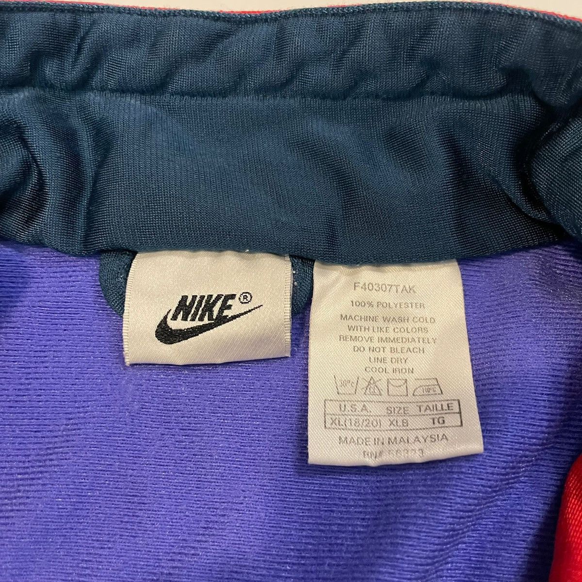 Nike × Vintage Nike tape zip sweatshirt tracksuit vintage 90s sportswear Size US M / EU 48-50 / 2 - 6 Thumbnail