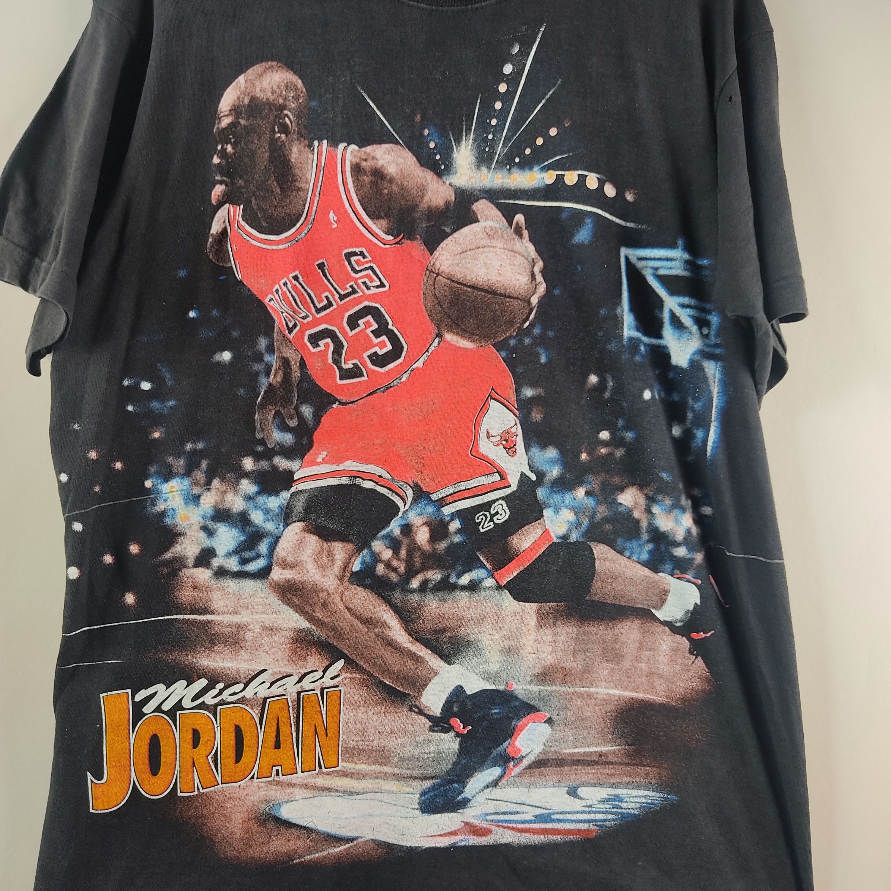 NBA × Rap Tees × Vintage 90's Michael Jordan Chicago Bulls Raptee Size US XL / EU 56 / 4 - 4 Thumbnail
