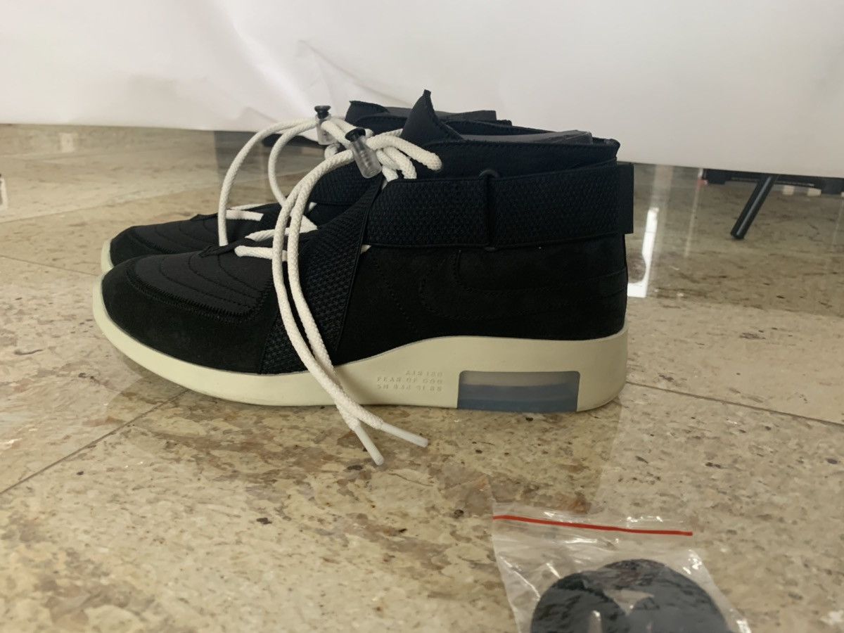 Fear of God × Nike FOG x Nike Black Low Top Trainer Size US 10.5 / EU 43-44 - 2 Thumbnail