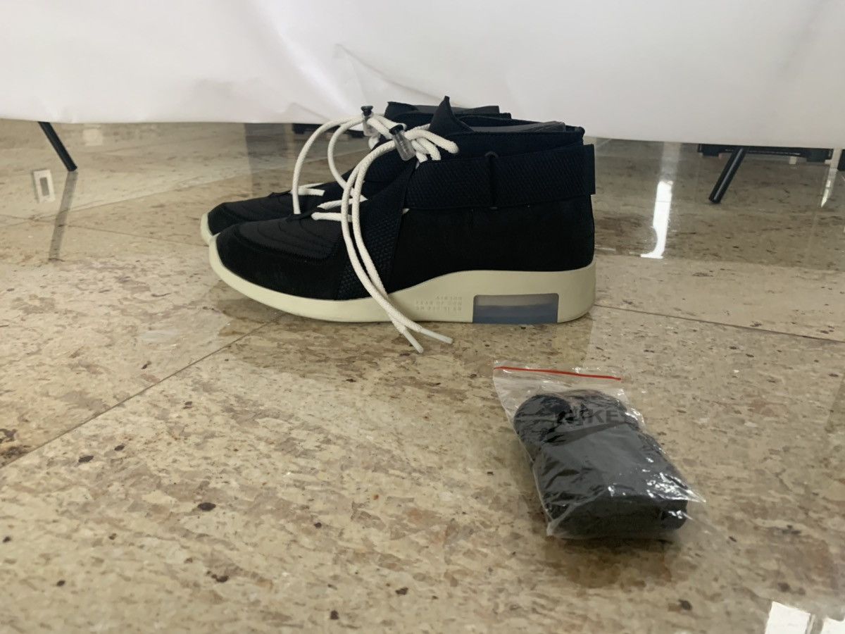 Fear of God × Nike FOG x Nike Black Low Top Trainer Size US 10.5 / EU 43-44 - 1 Thumbnail
