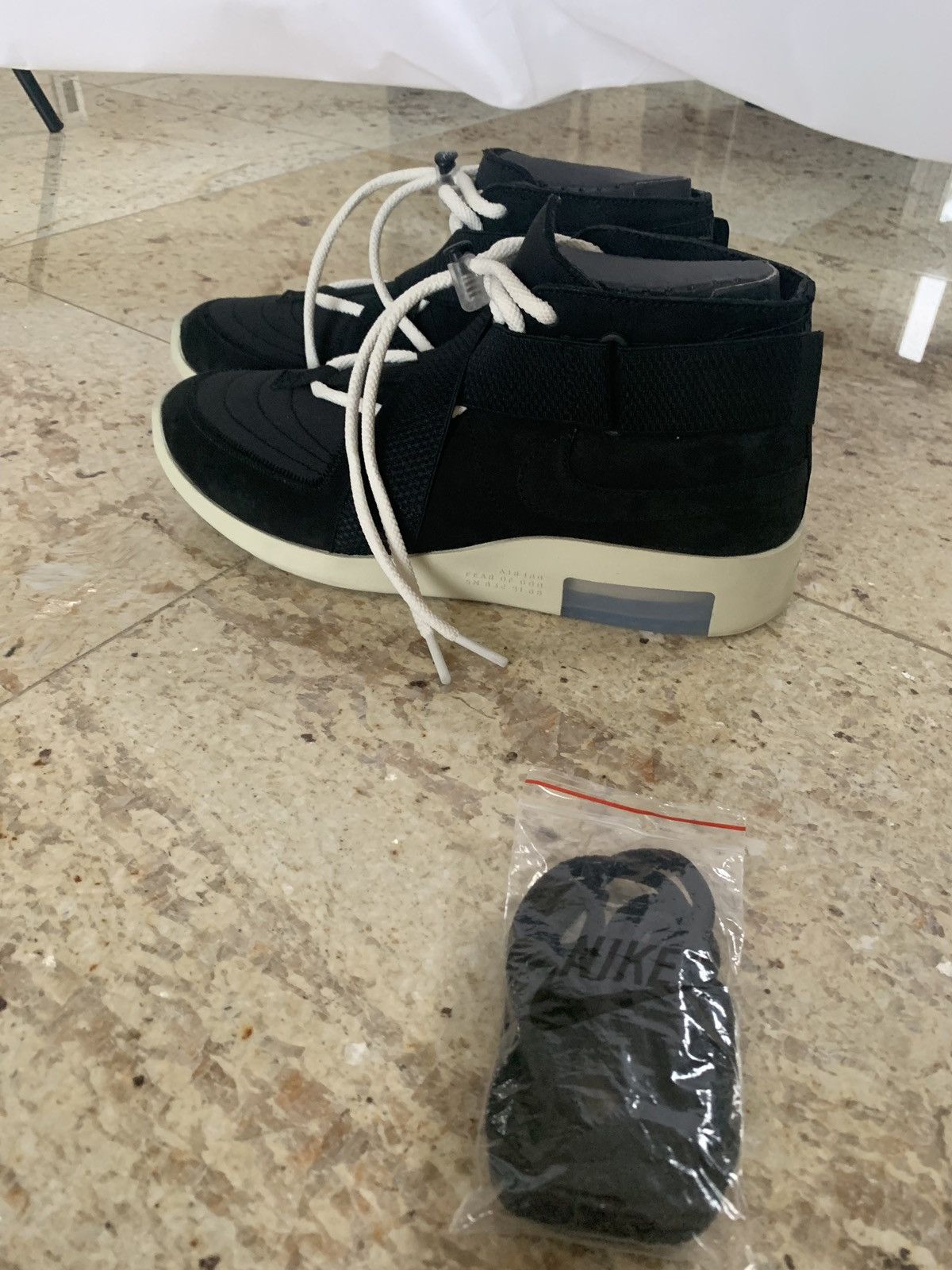 Fear of God × Nike FOG x Nike Black Low Top Trainer Size US 10.5 / EU 43-44 - 4 Thumbnail