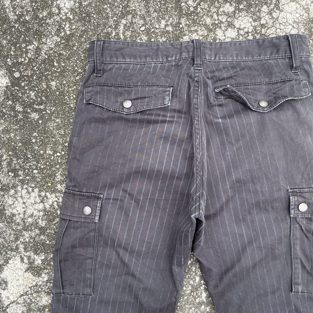 Japanese Brand Vintage Louis Chavlon Stripe Tactical Cargo Pants Size US 31 - 9 Thumbnail