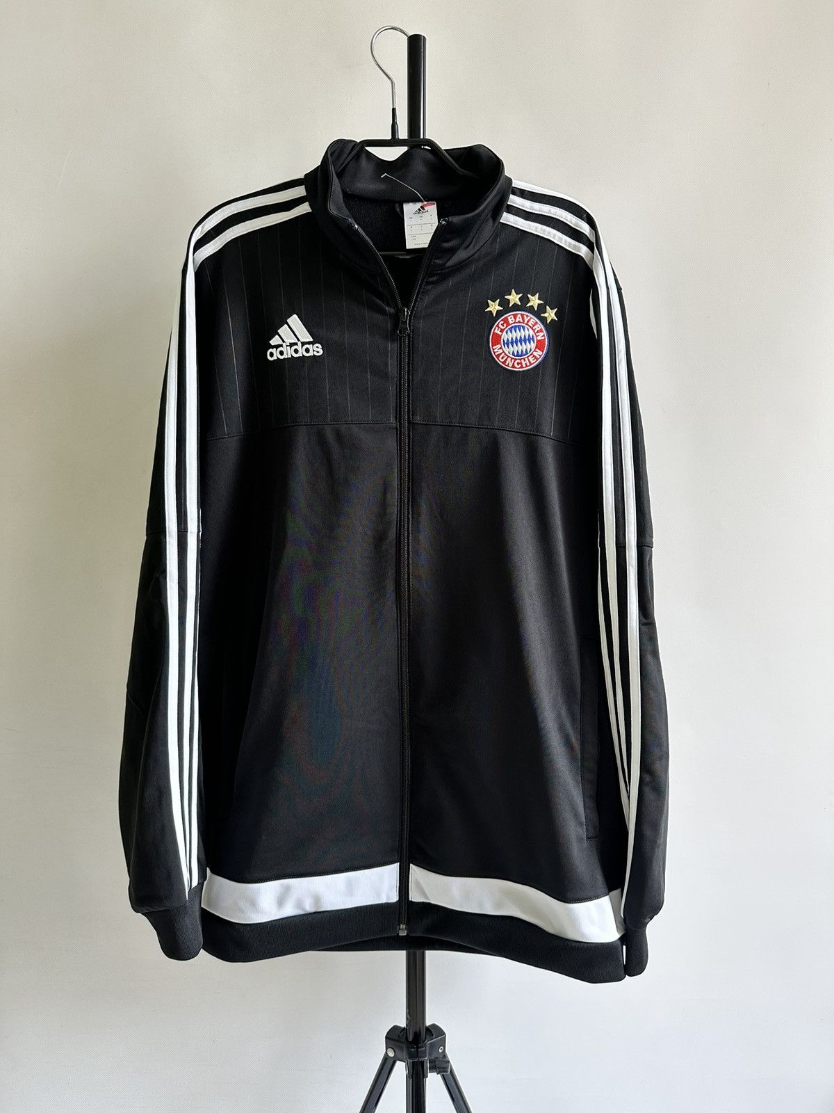 Adidas 2015 Adidas Bayern Munich Munchen Track top Athletic jacket Size US L / EU 52-54 / 3 - 2 Thumbnail