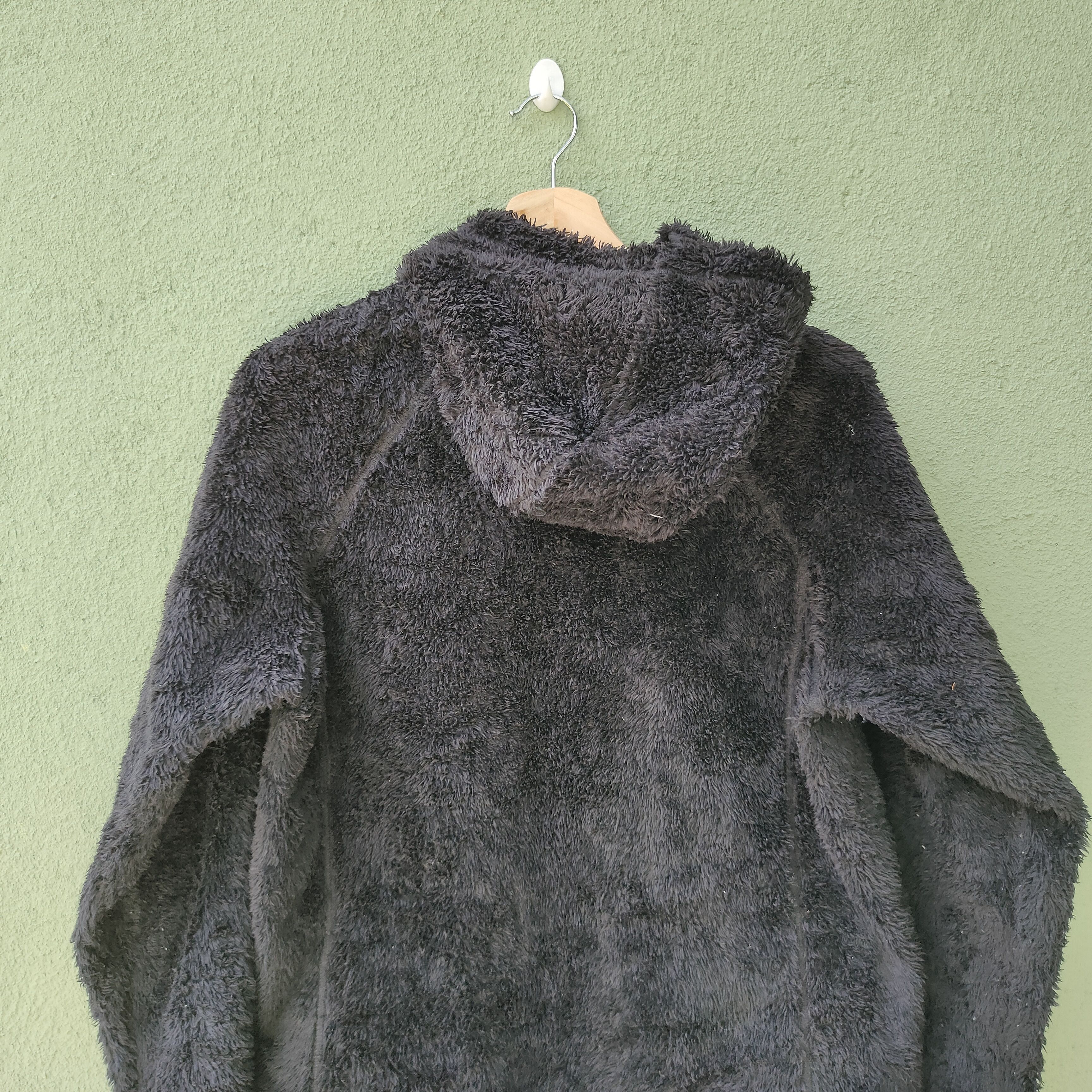 Japanese Brand Vintage Uniqlo Sherpa Fleece Zipper Hoodie Sweater Jacket Size US M / EU 48-50 / 2 - 10 Thumbnail