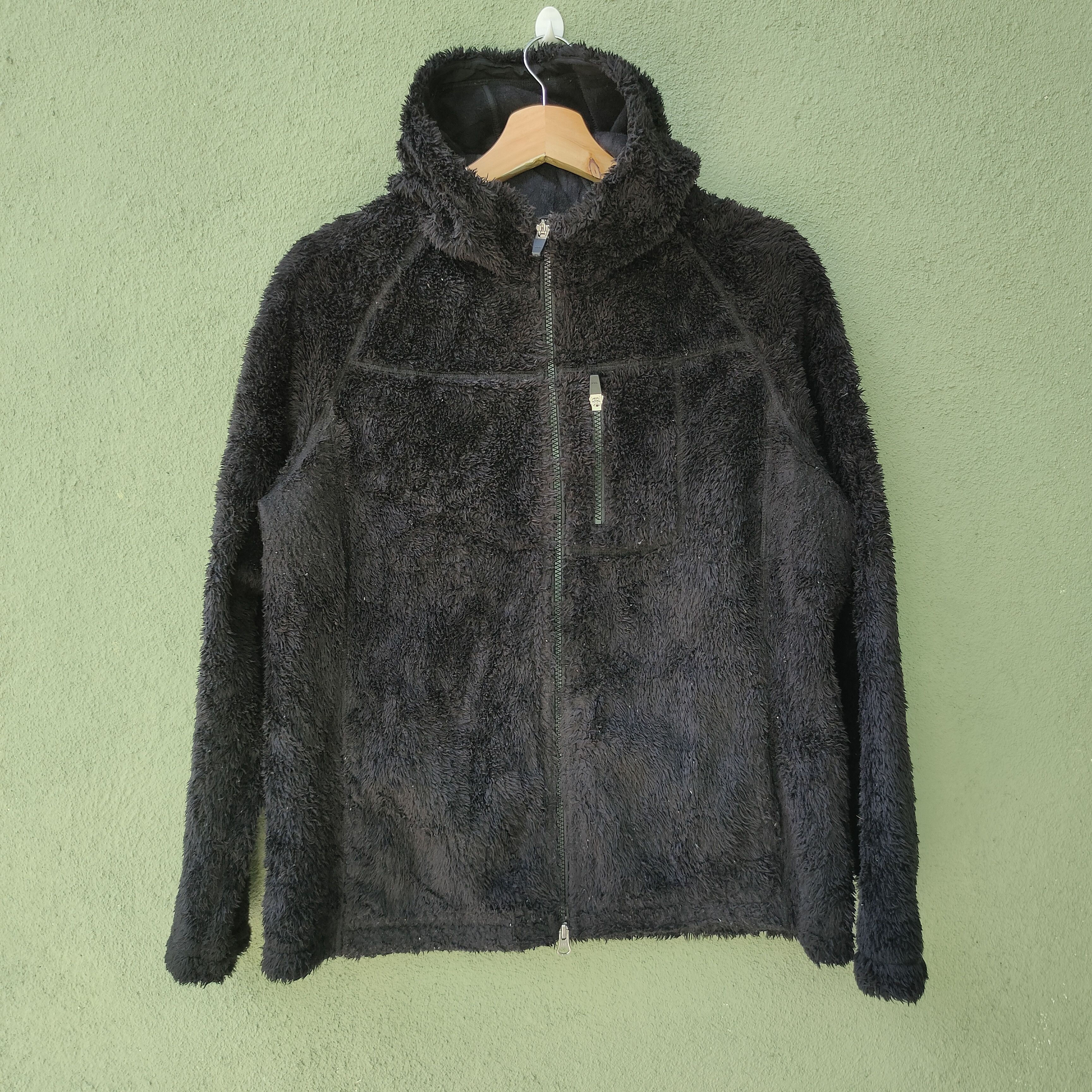 Japanese Brand Vintage Uniqlo Sherpa Fleece Zipper Hoodie Sweater Jacket Size US M / EU 48-50 / 2 - 1 Thumbnail