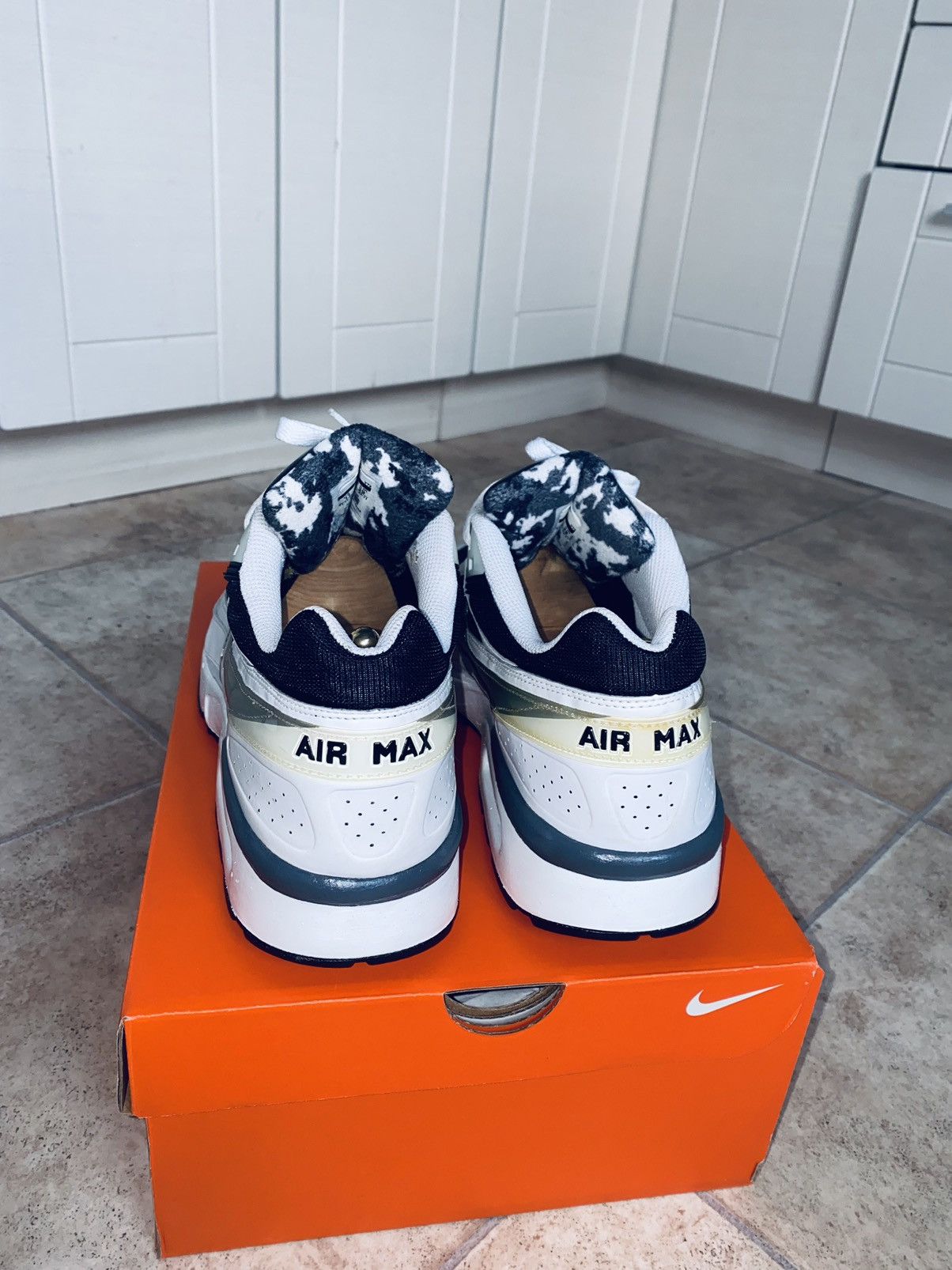 Nike × Skepta NikeLab Air Max Bw Classic 2012 Supreme Tn Fragment ACG Shox Size US 11 / EU 44 - 8 Thumbnail