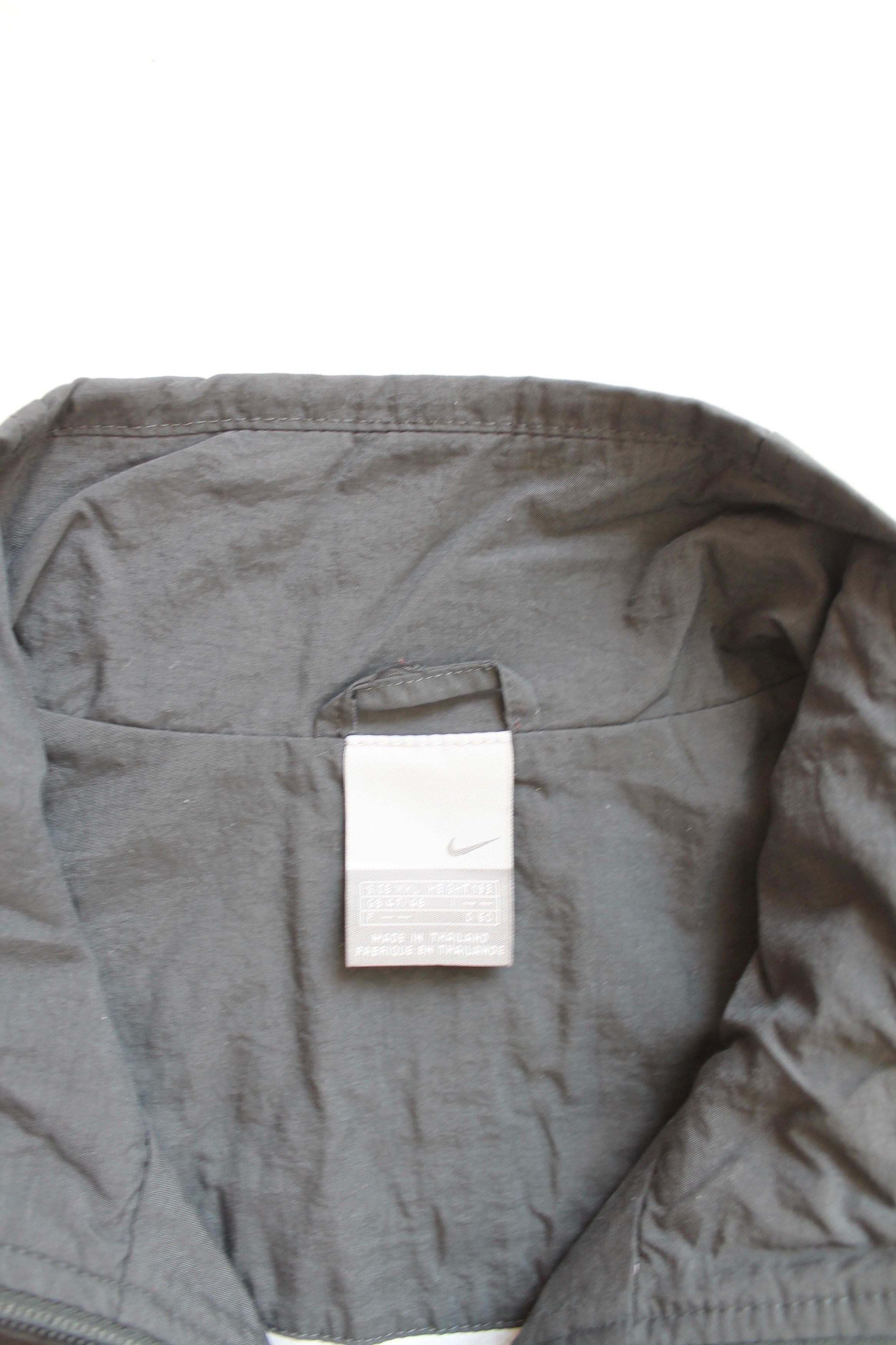 Nike × Vintage VINTAGE! Nike Nylon Full Zip XXL light Jacket Windbreaker Size US XXL / EU 58 / 5 - 12 Thumbnail