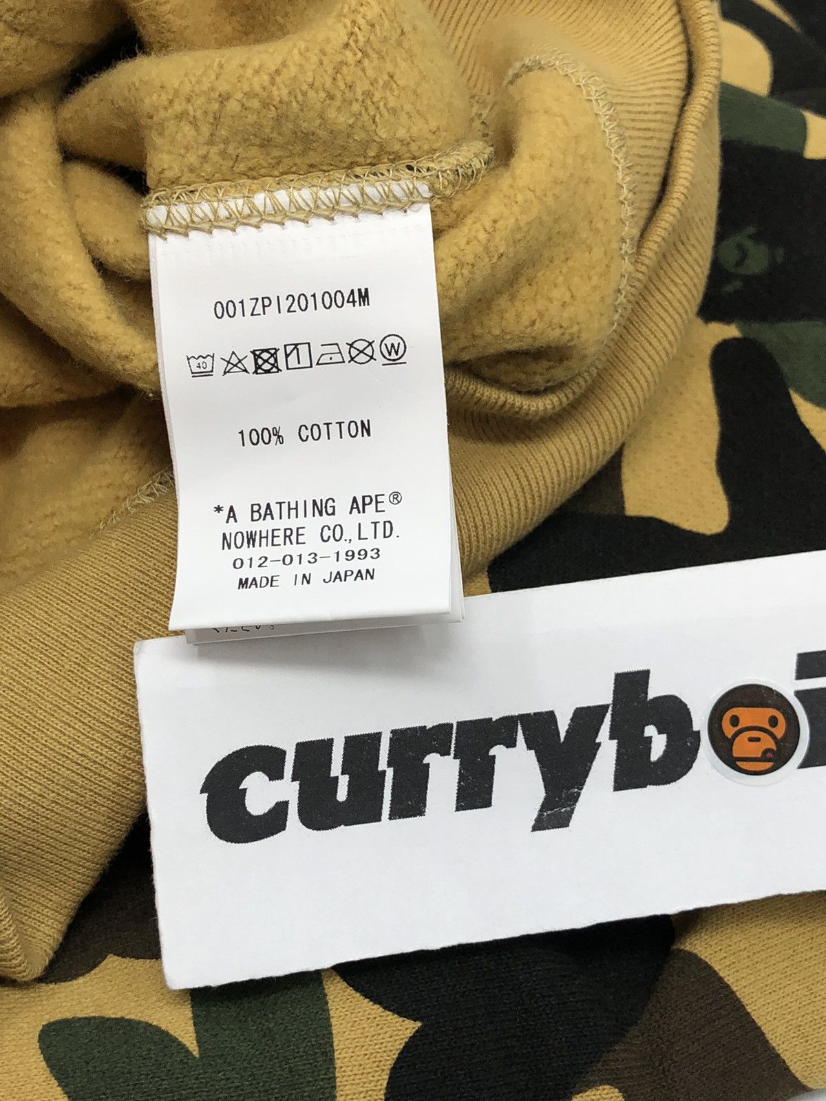 Bape Bape 1st Camo Shark Full Zip Hoodie Yellow Size US S / EU 44-46 / 1 - 9 Thumbnail