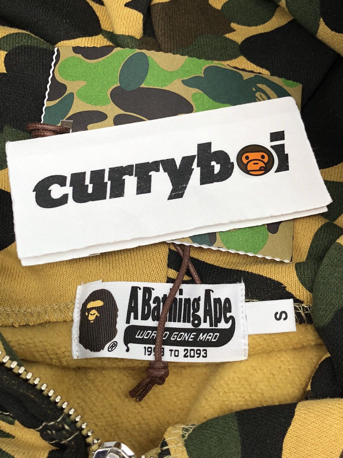 Bape Bape 1st Camo Shark Full Zip Hoodie Yellow Size US S / EU 44-46 / 1 - 7 Thumbnail