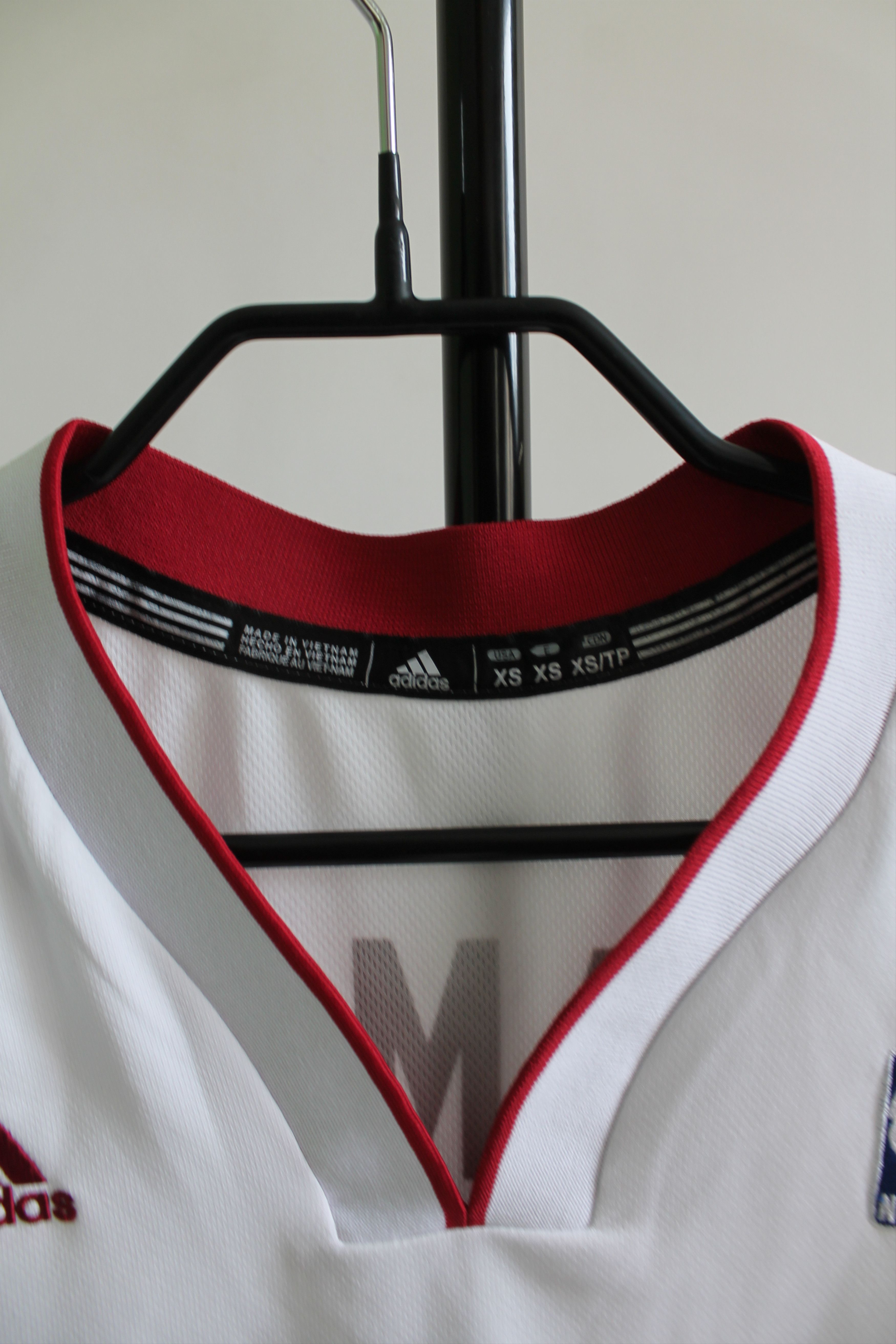 Adidas 2014 Adidas Lebron James Miami Heat # 6 jersey Size US XS / EU 42 / 0 - 4 Thumbnail