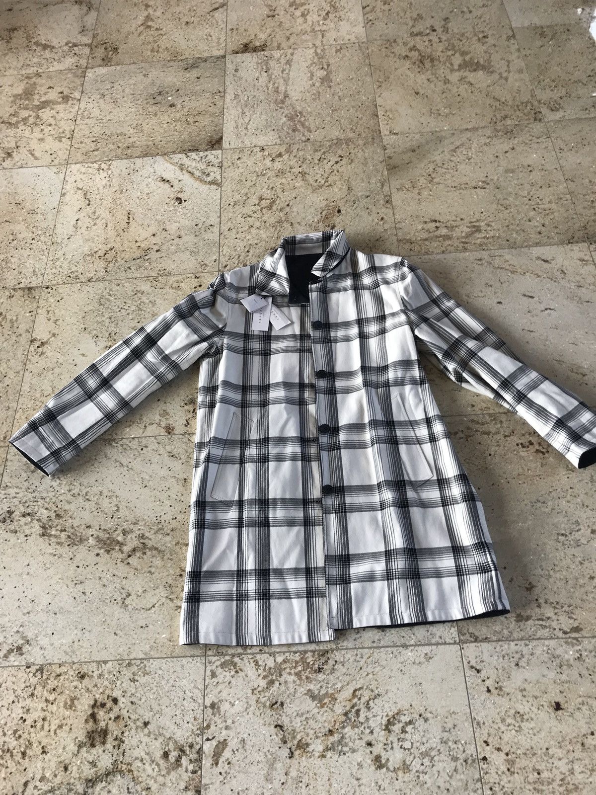 Sandro White Tartan & Navy Reversible Light Coat Size US XL / EU 56 / 4 - 1 Thumbnail