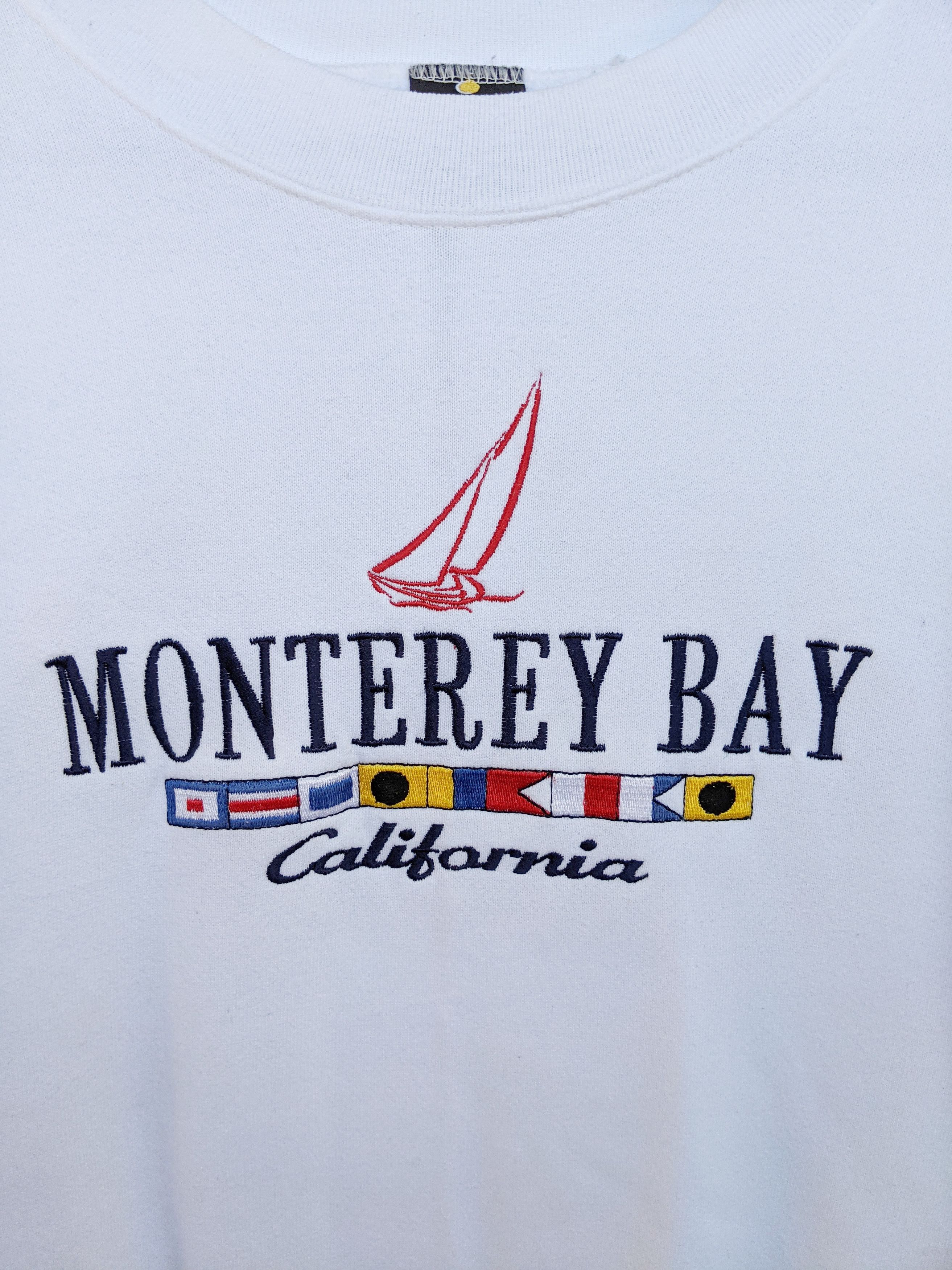 Vintage Vintage 90s Monterey Nay California Sweatshirt/Size L Size US L / EU 52-54 / 3 - 3 Thumbnail