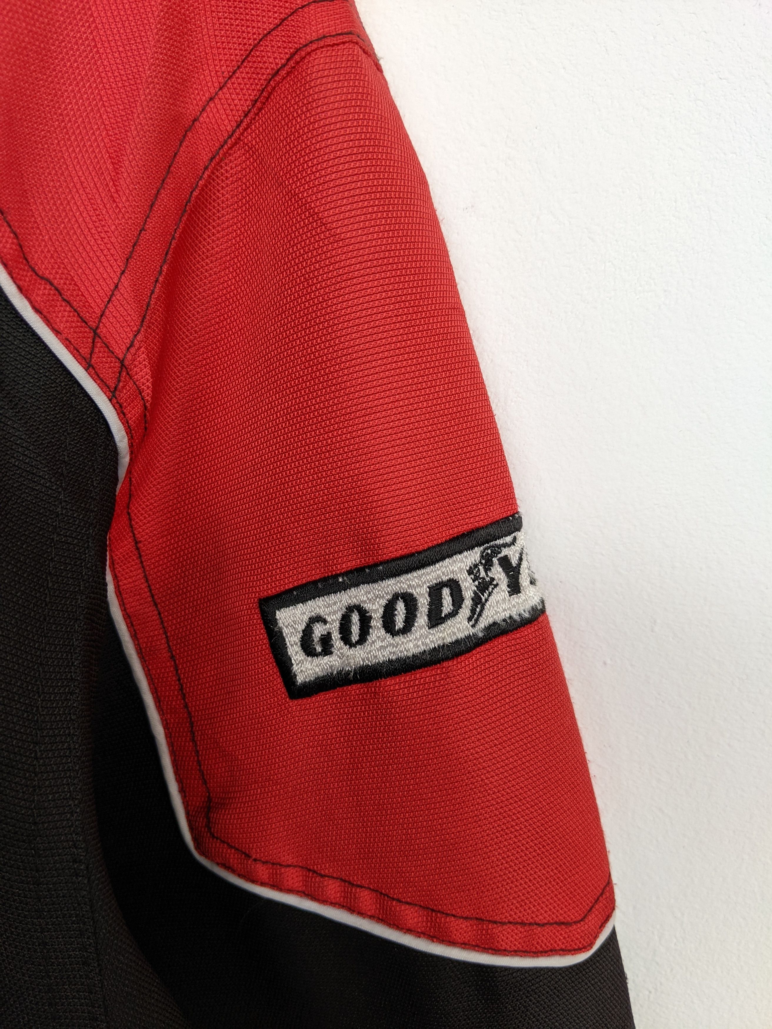 Formula 1 Vintage Motorsports Goodyear Jacket Size US L / EU 52-54 / 3 - 9 Thumbnail