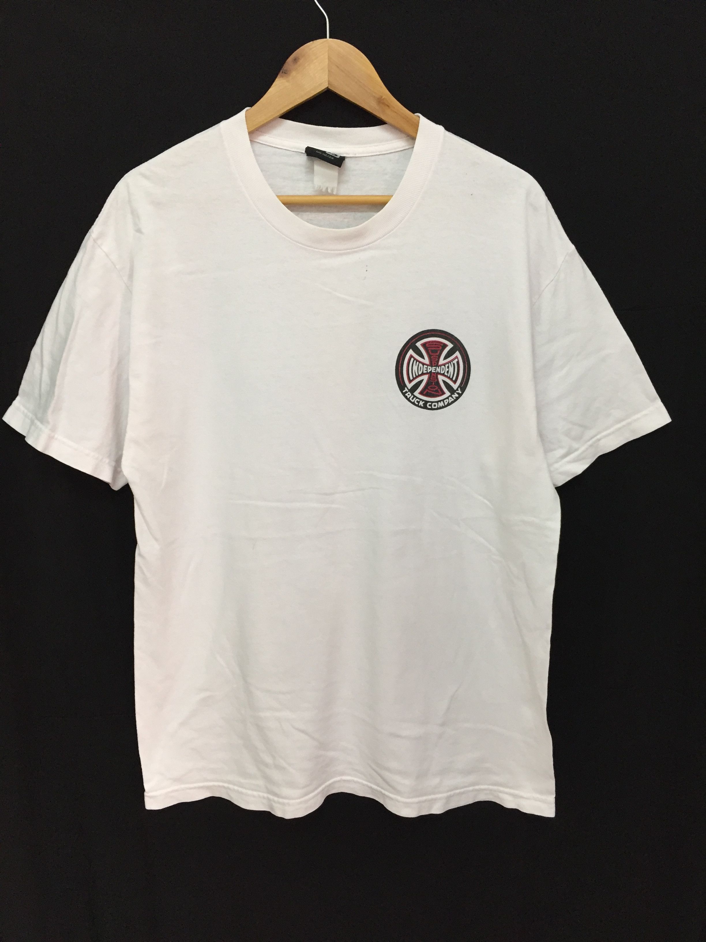 Independent Truck Co. × Vintage Vtg INDEPENDENT Skate tee Size US L / EU 52-54 / 3 - 4 Thumbnail