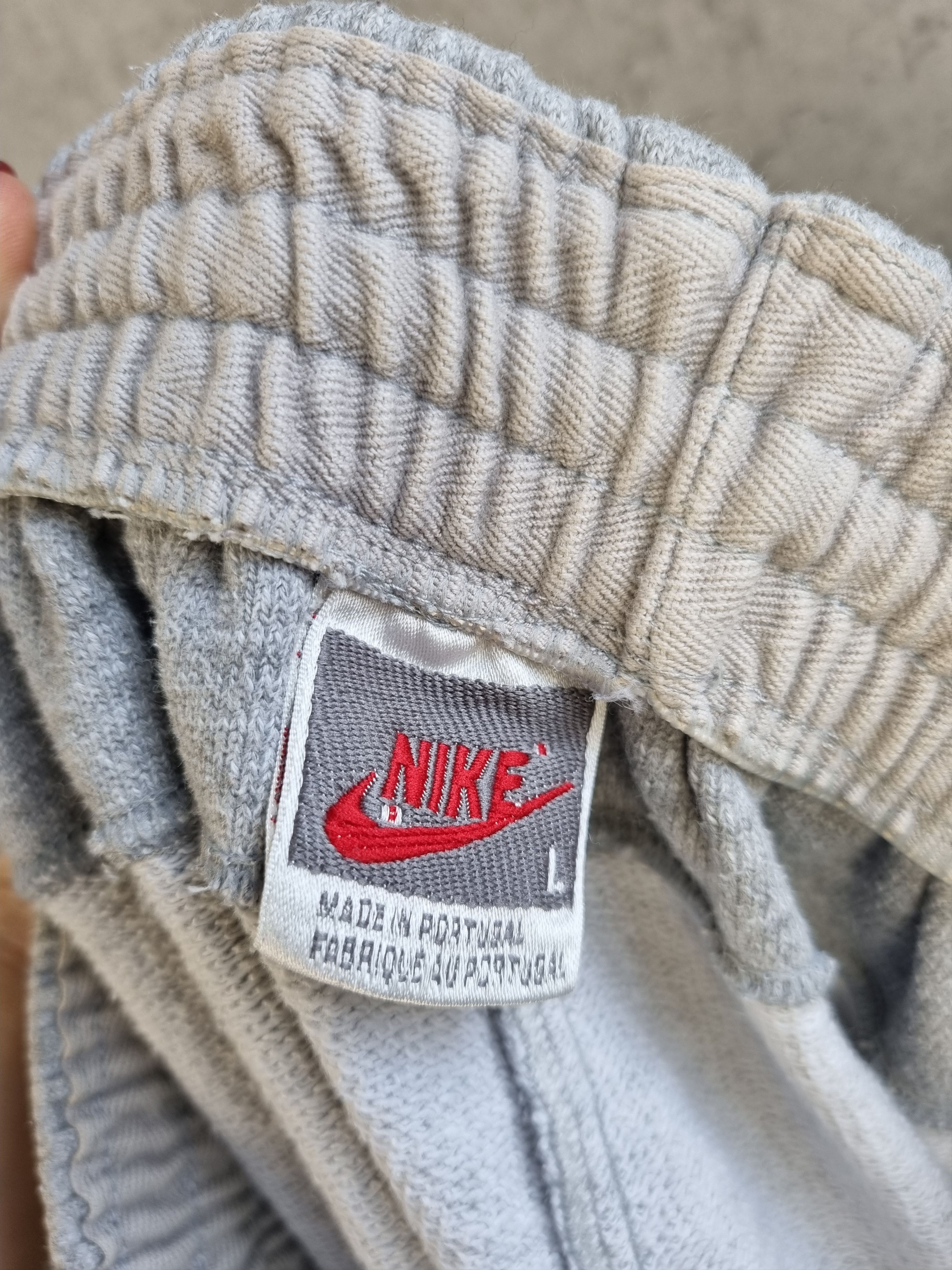 Nike × Vintage 90s NIKE Cross Fit Gray Tag Cotton Training Shorts Size US 33 - 6 Thumbnail