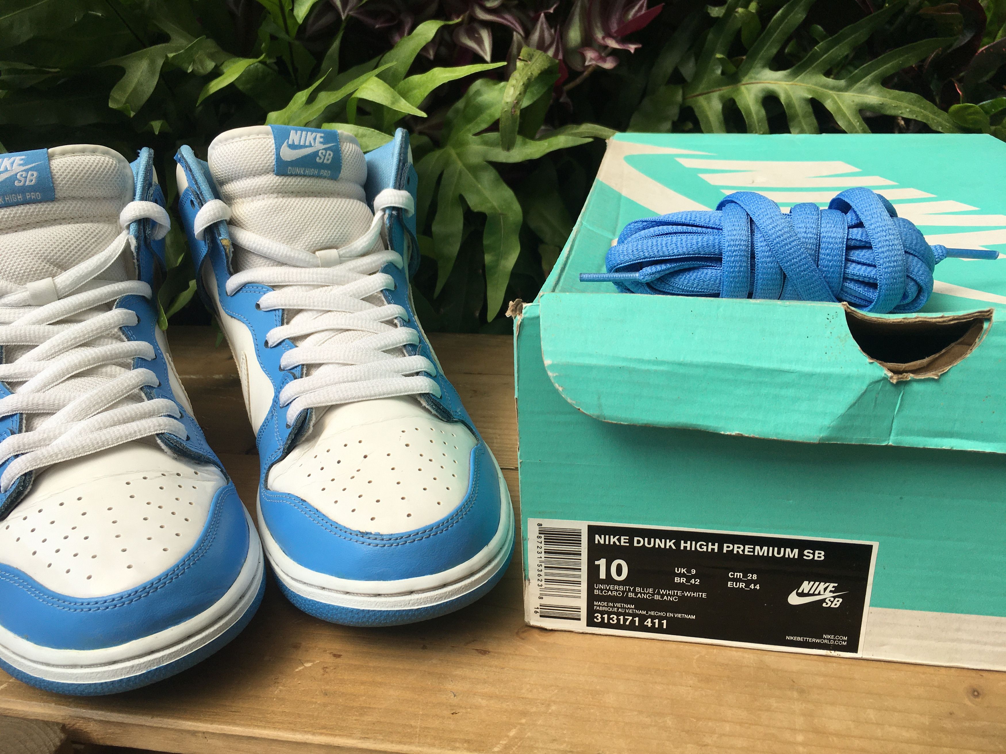 Nike 🔥 Rare Nike SB Dunk High Rivalry 2014 Size US 10 / EU 43 - 23 Thumbnail