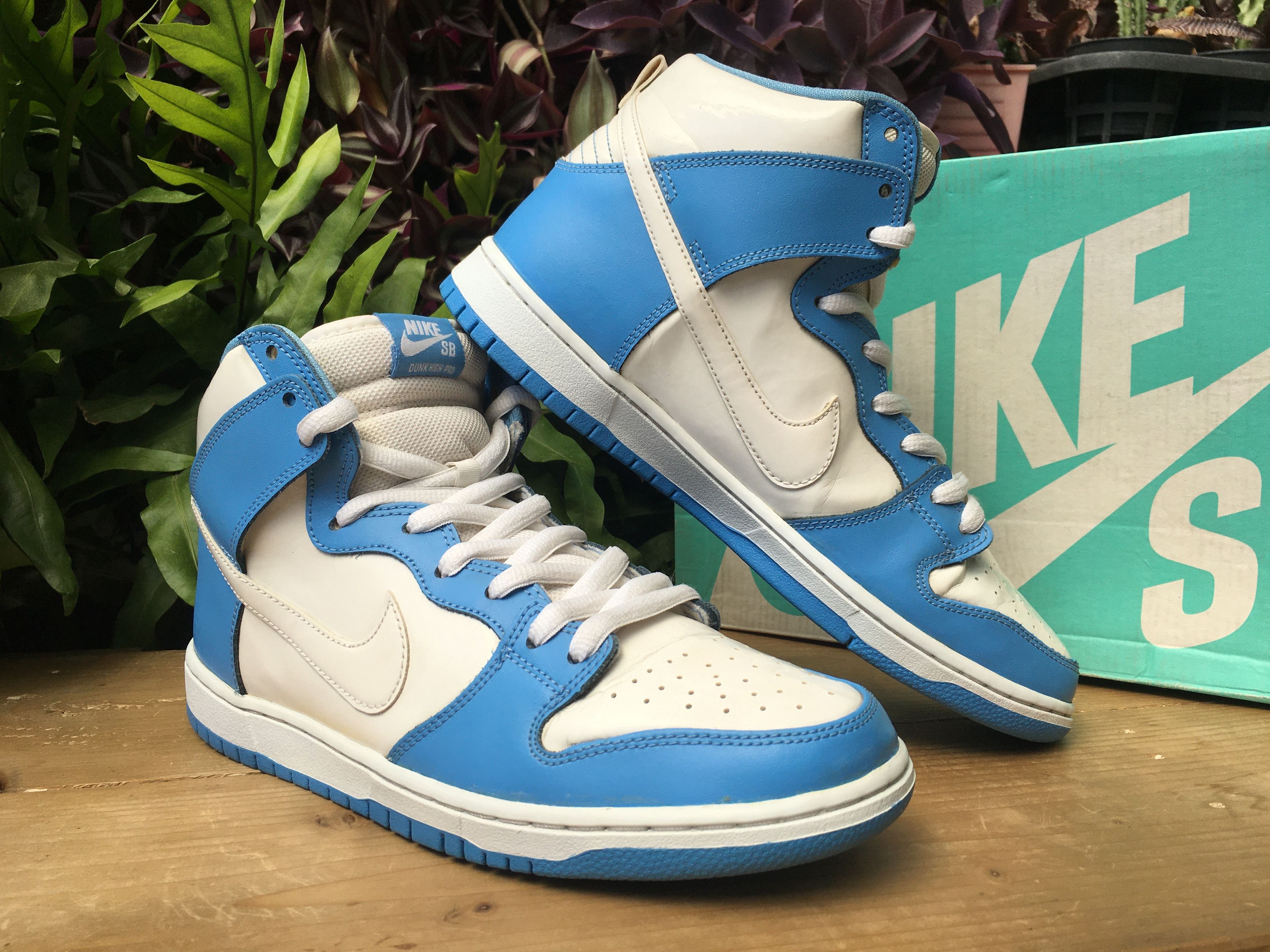 Nike 🔥 Rare Nike SB Dunk High Rivalry 2014 Size US 10 / EU 43 - 4 Thumbnail
