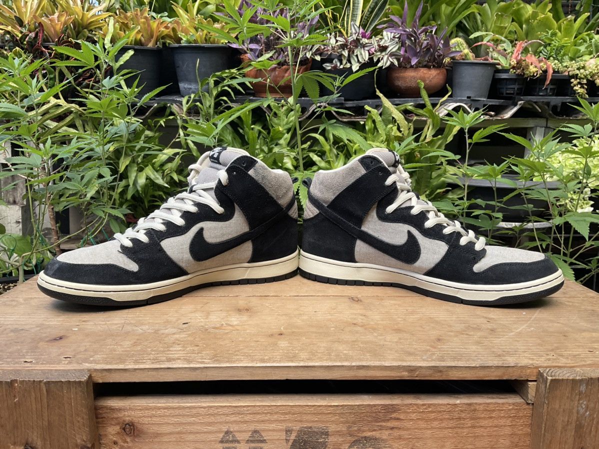 Nike 🔥 Nike Dunk High Pro SB Fossil 2010 Size US 12 / EU 45 - 6 Thumbnail