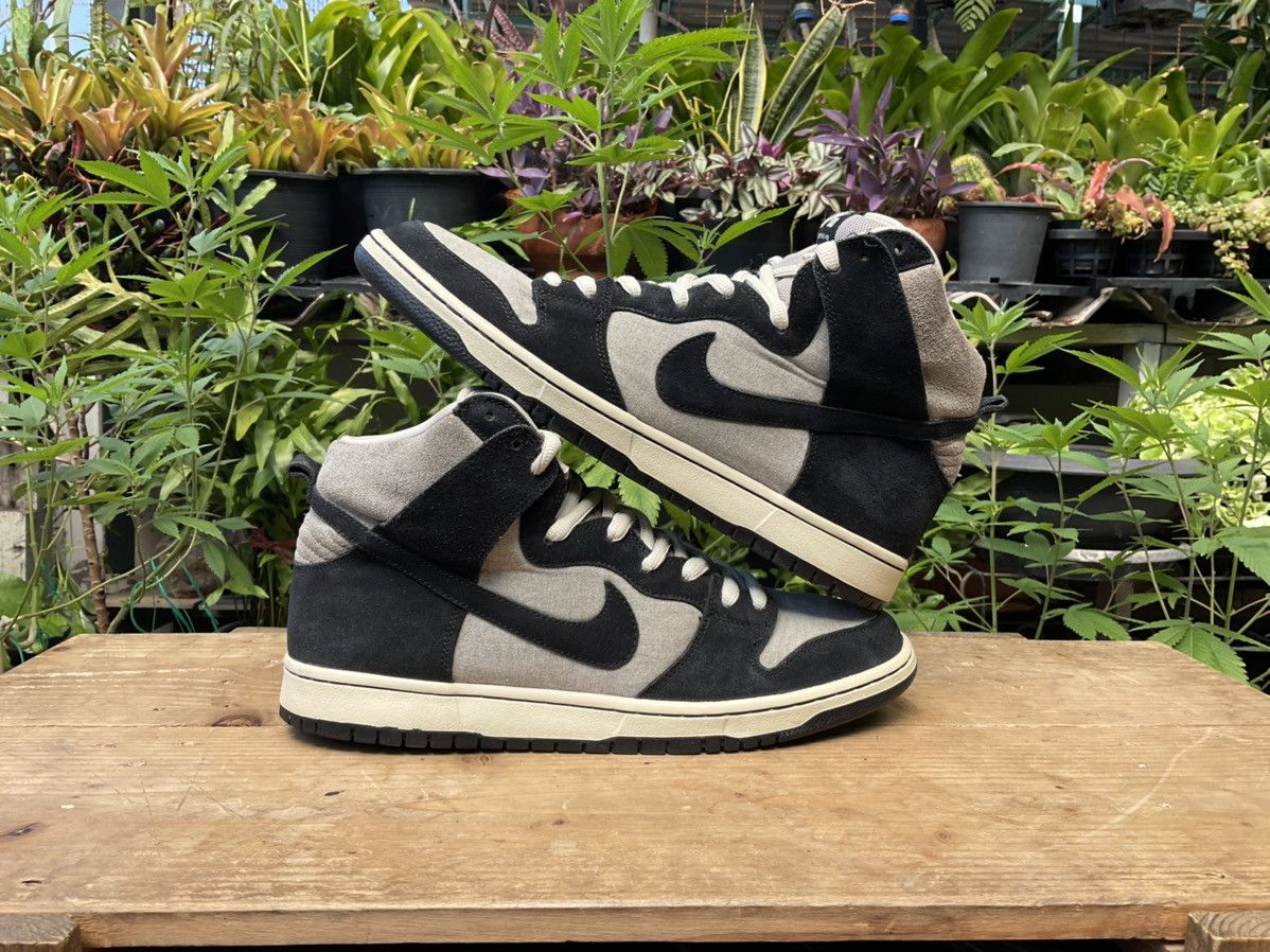 Nike 🔥 Nike Dunk High Pro SB Fossil 2010 Size US 12 / EU 45 - 3 Thumbnail