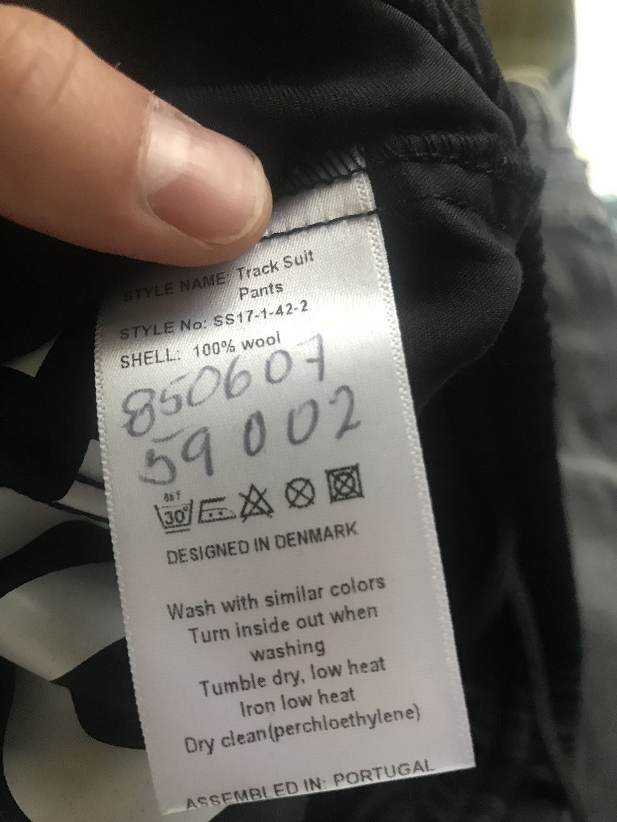 Han Kjobenhavn Casual Black Suit Pants Size US 30 / EU 46 - 9 Thumbnail