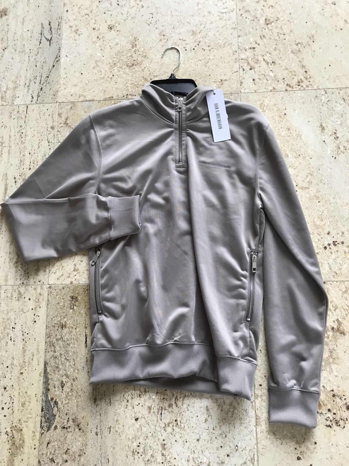 Tack Suit Top In Chalky Grey