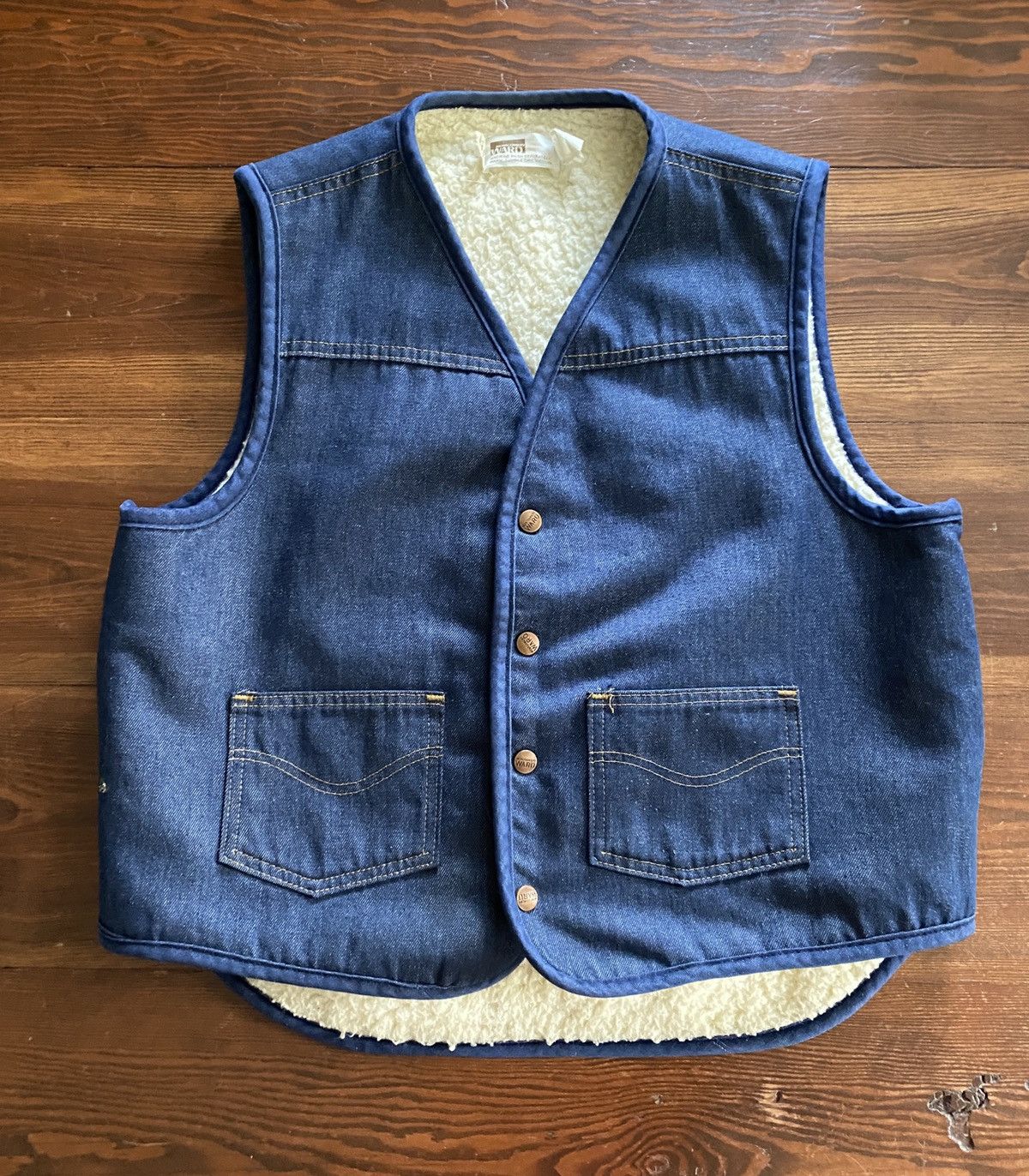 Vintage Vintage 70’s Montgomery Ward Denim & Deep Pile Fleece Vest Size US L / EU 52-54 / 3 - 1 Thumbnail