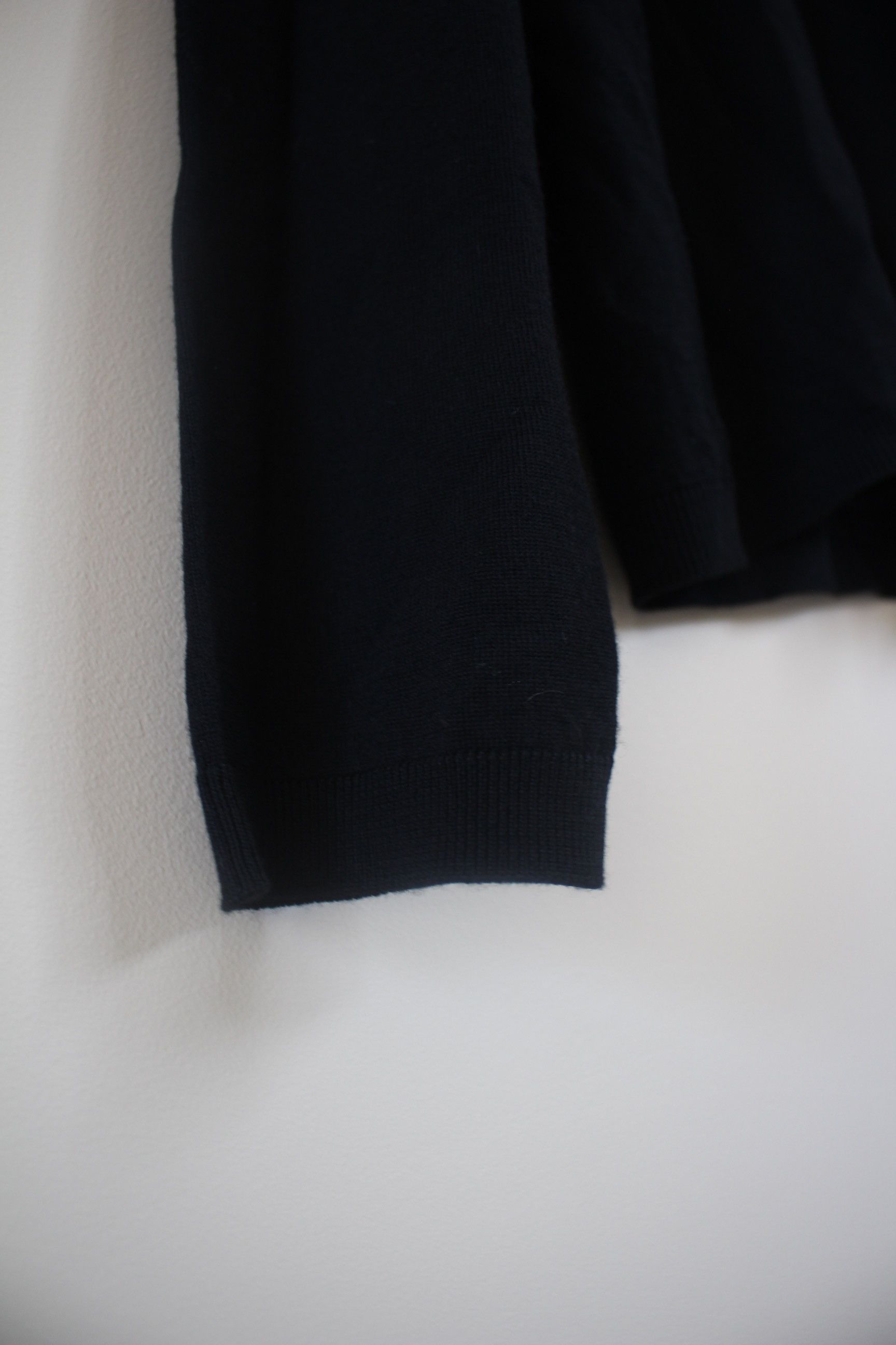 Sandro V Neck Black Sweater Size US L / EU 52-54 / 3 - 5 Thumbnail