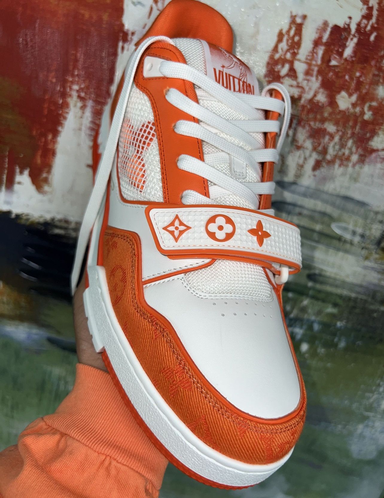 Louis Vuitton LV MONOGRAM TRAINERS LV9 US11 Size US 11 / EU 44 - 2 Thumbnail