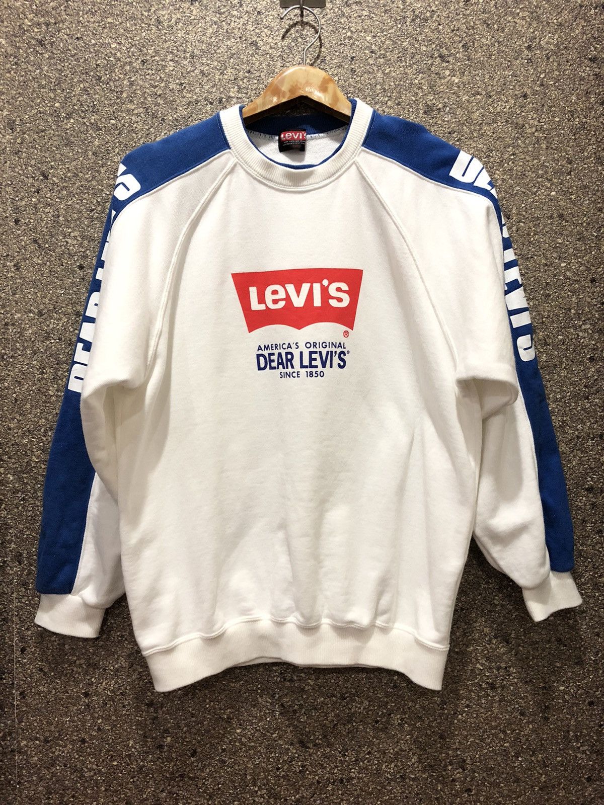 Vintage Levis sweater