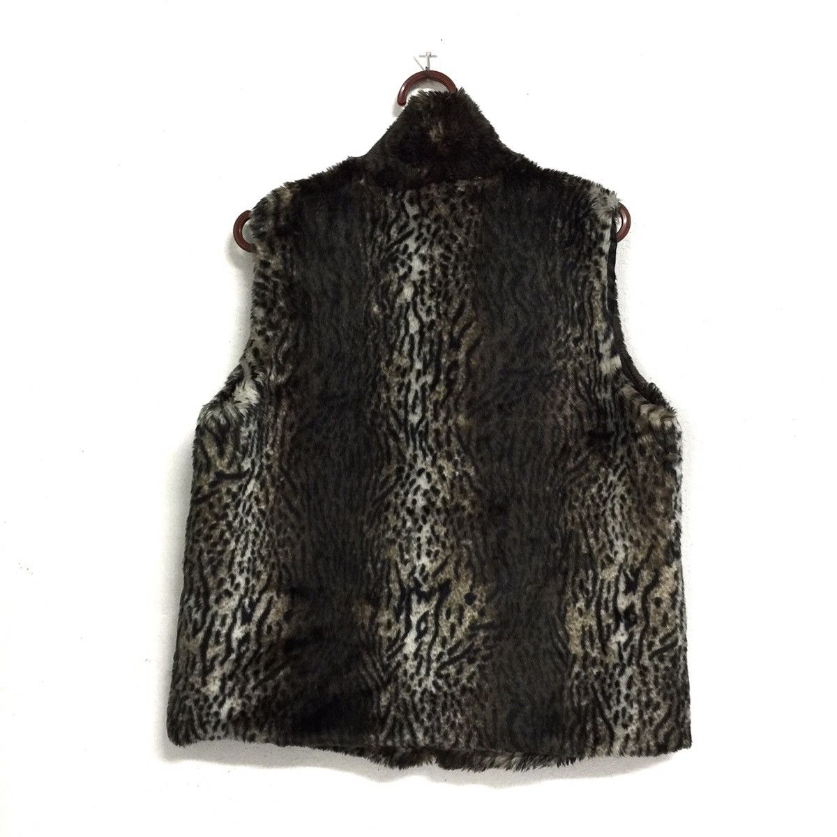 Japanese Brand Rare leopard colored fur vest nice design Size US M / EU 48-50 / 2 - 2 Thumbnail