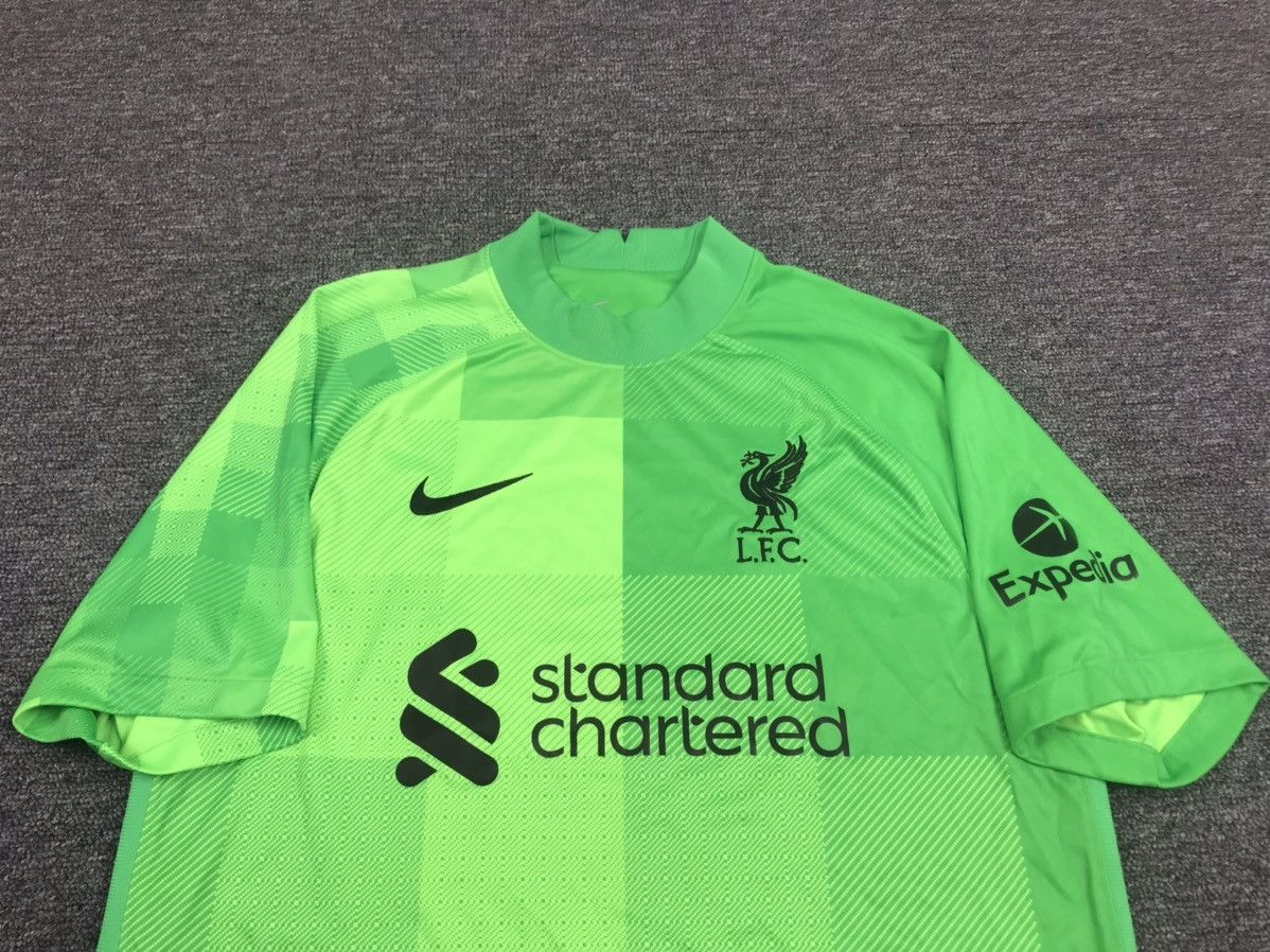 Nike NIKE FC LIVERPOOL 2021/22 GOALKEEPER FOOTBALL DB2559-330,M Size US M / EU 48-50 / 2 - 3 Thumbnail