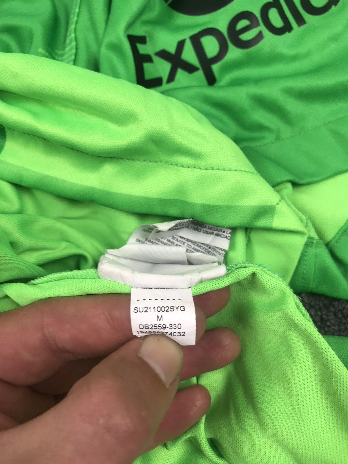 Nike NIKE FC LIVERPOOL 2021/22 GOALKEEPER FOOTBALL DB2559-330,M Size US M / EU 48-50 / 2 - 9 Thumbnail